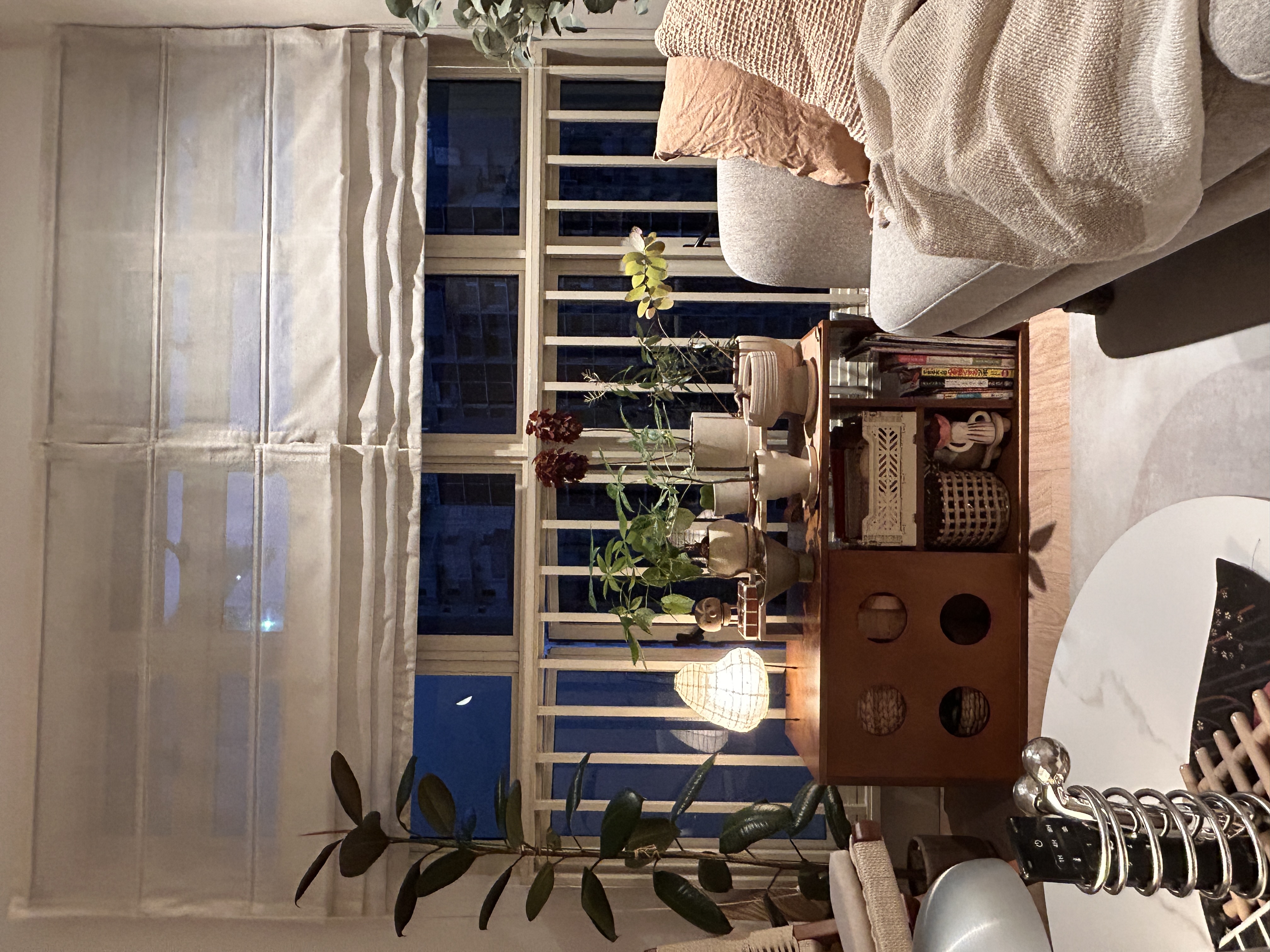 full-height-diy-painted-griege-color-window-