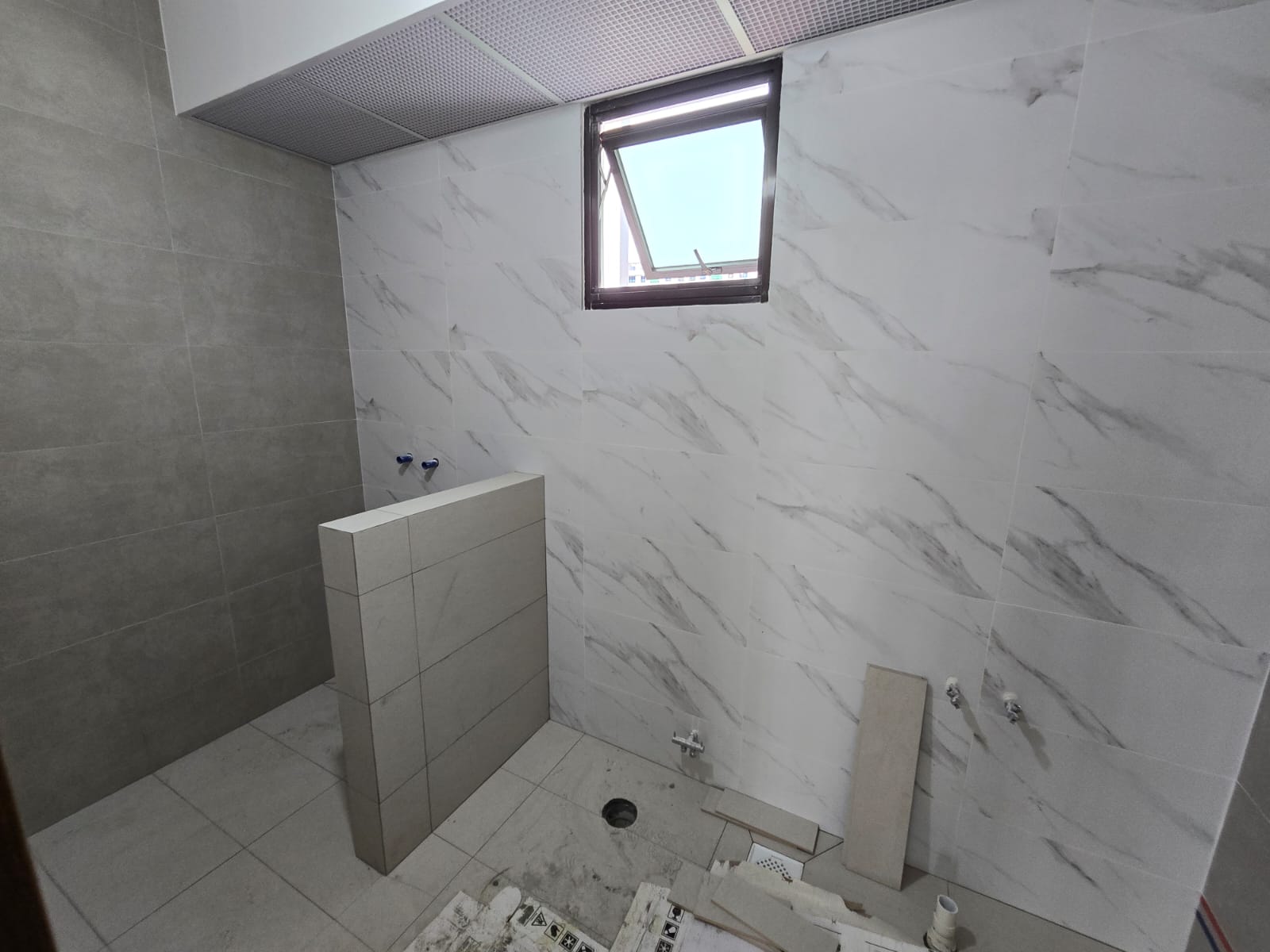 Under $3K for a Stunning Bathroom Transformation