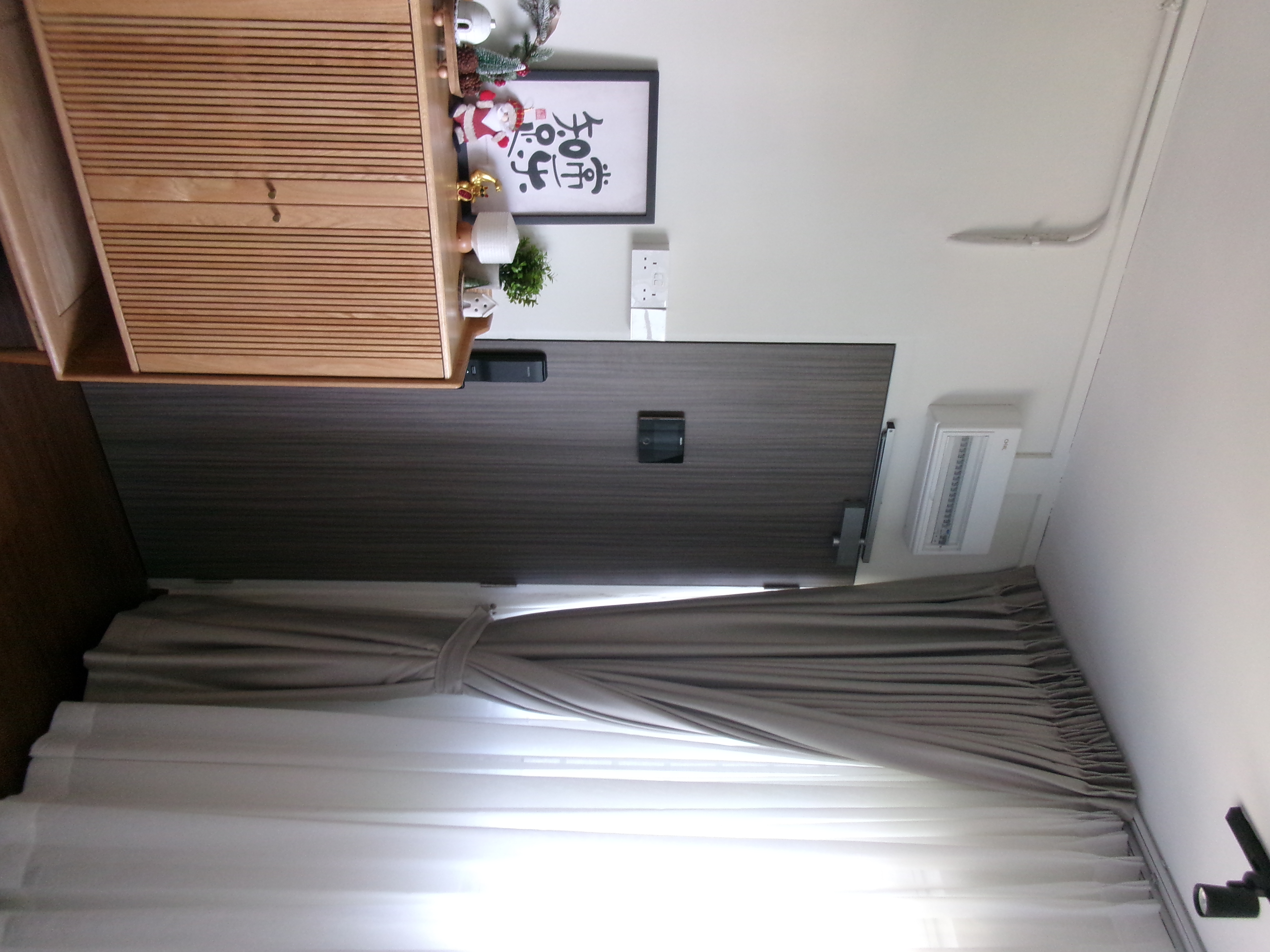 Home Tour - 🎄 edition: Warm & woody, a 4RM resale in Tampines 🪵🪴