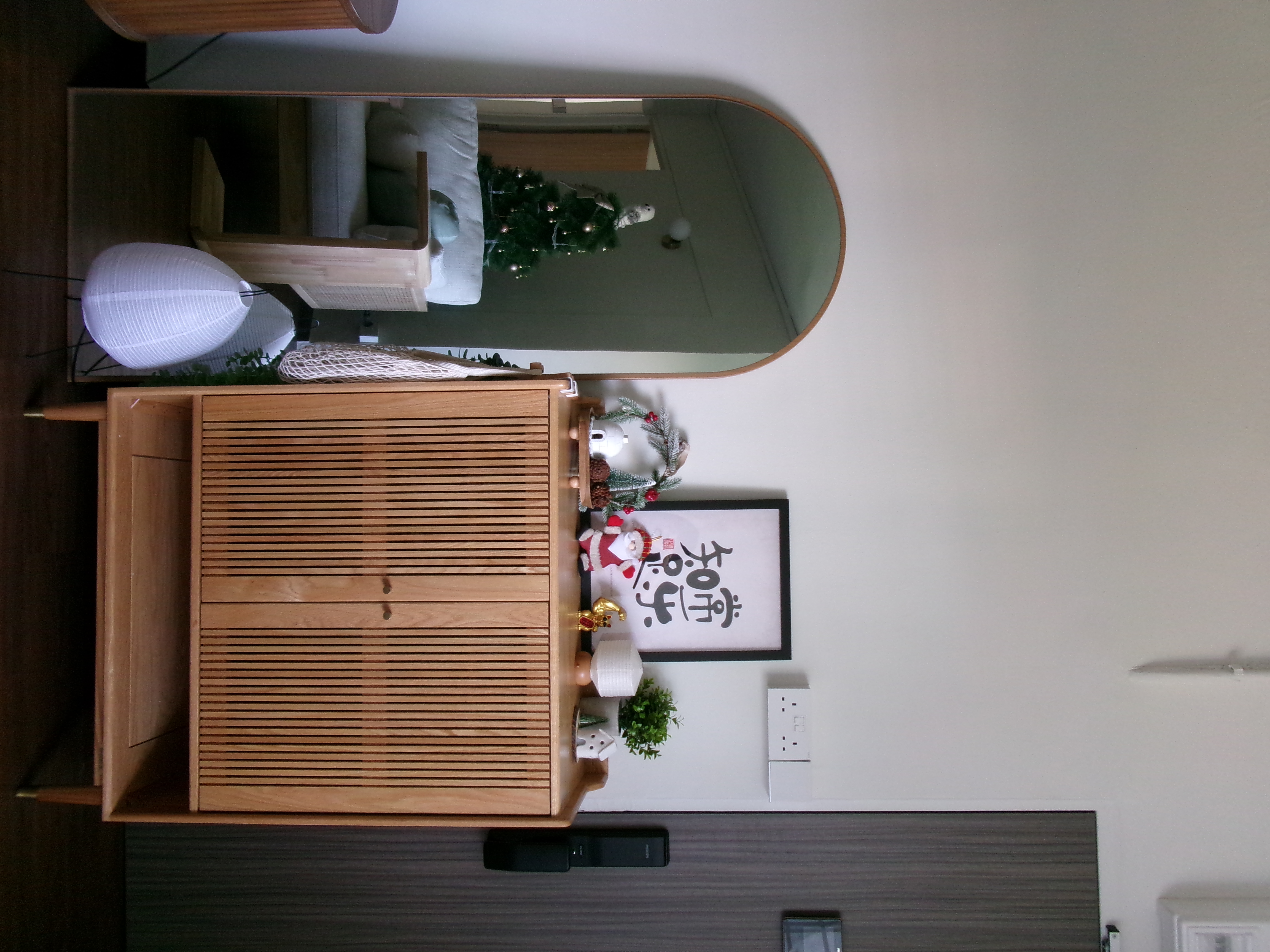 Home Tour - 🎄 edition: Warm & woody, a 4RM resale in Tampines 🪵🪴