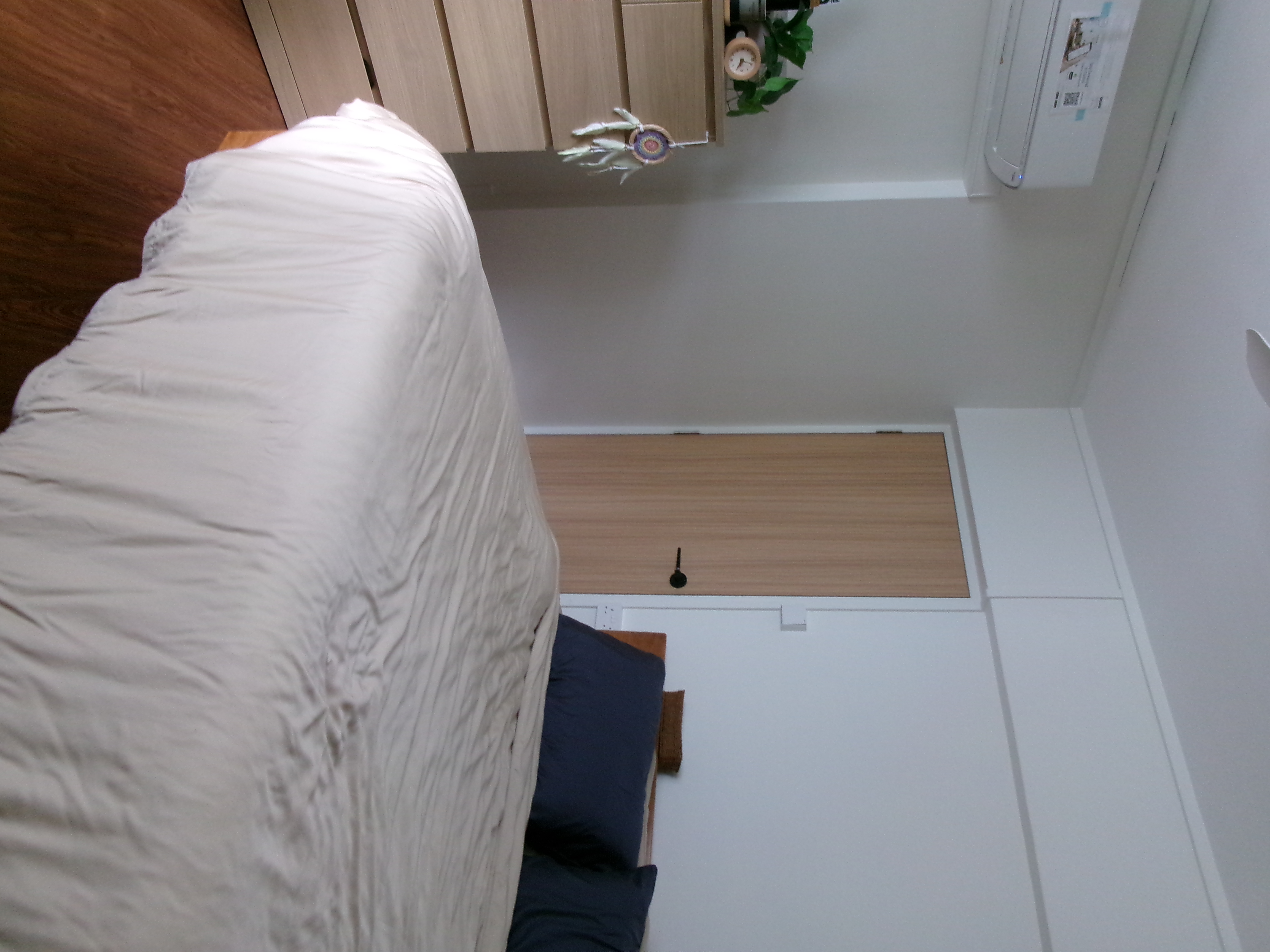 Home Tour - 🎄 edition: Warm & woody, a 4RM resale in Tampines 🪵🪴