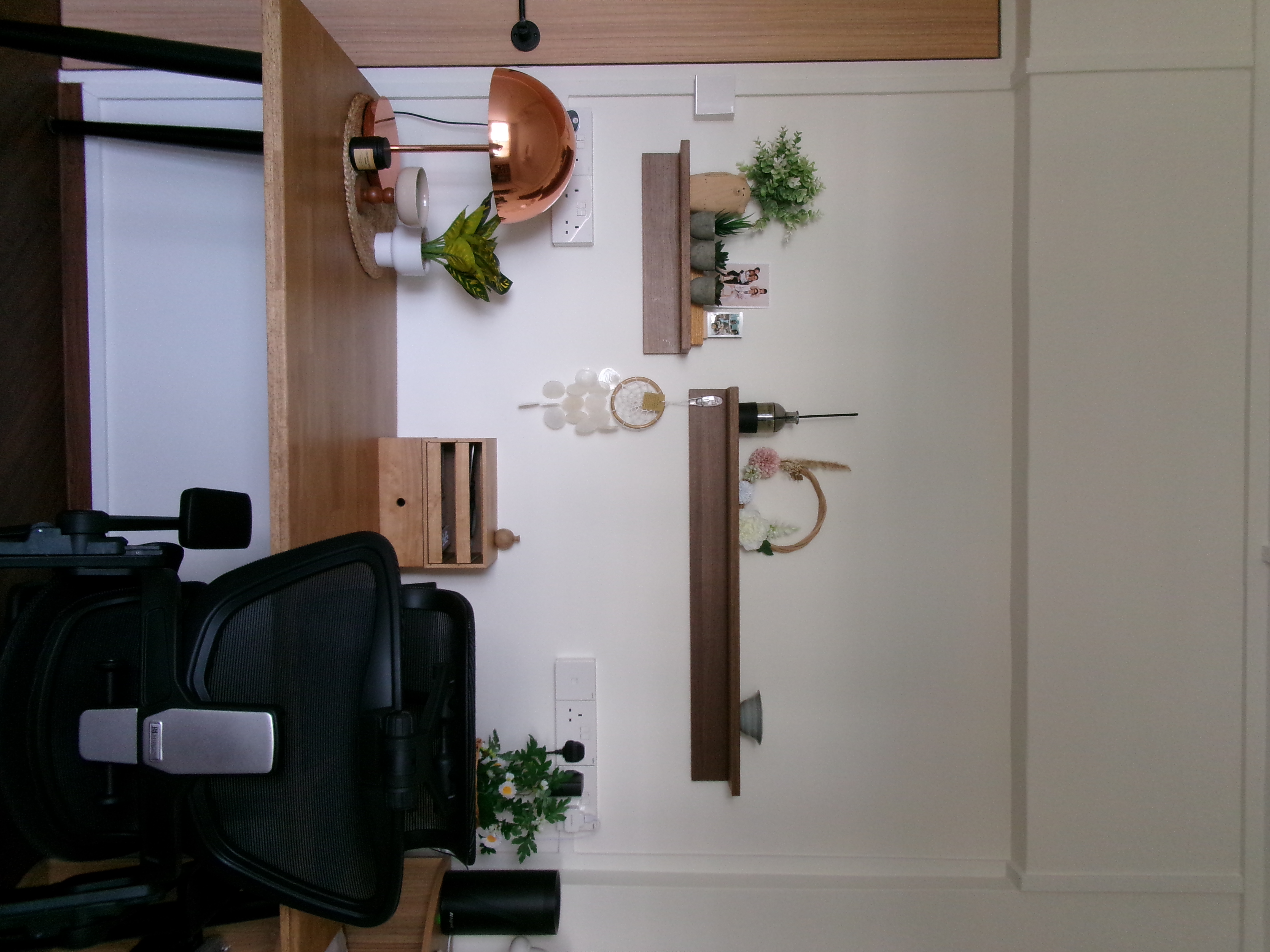 Home Tour - 🎄 edition: Warm & woody, a 4RM resale in Tampines 🪵🪴