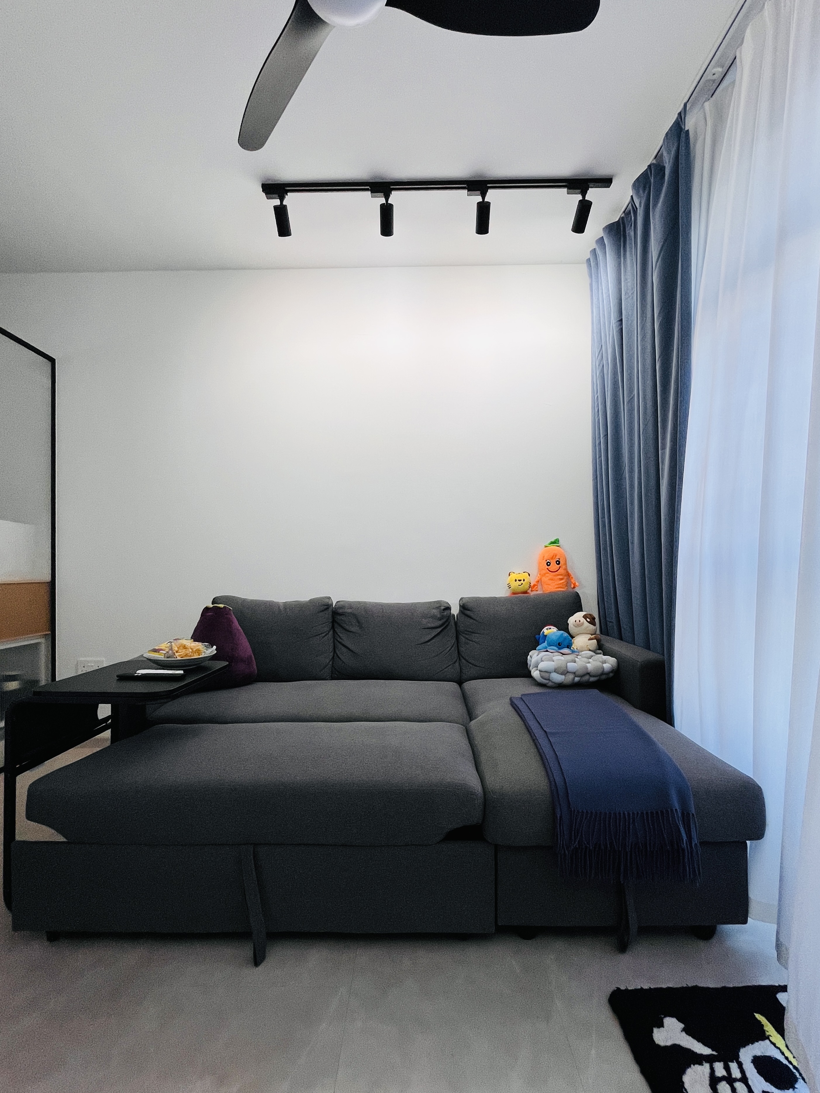 Our-Living-Room:-Zero-built-ins,-many-hidden-features-