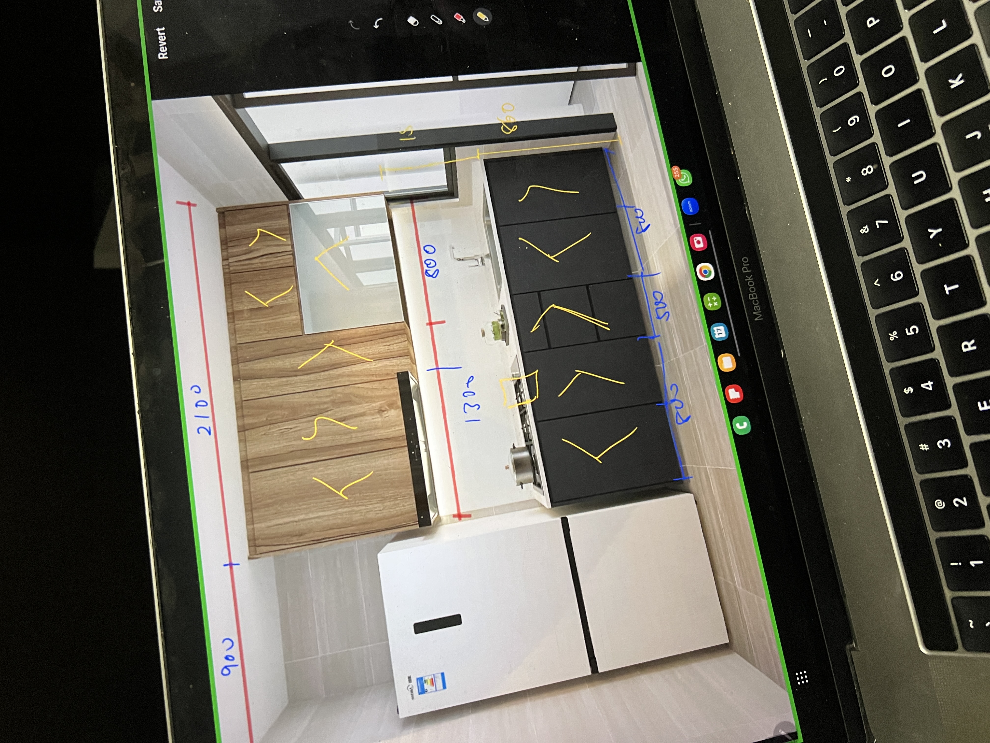 our kitchen! 🍳🍳🍳