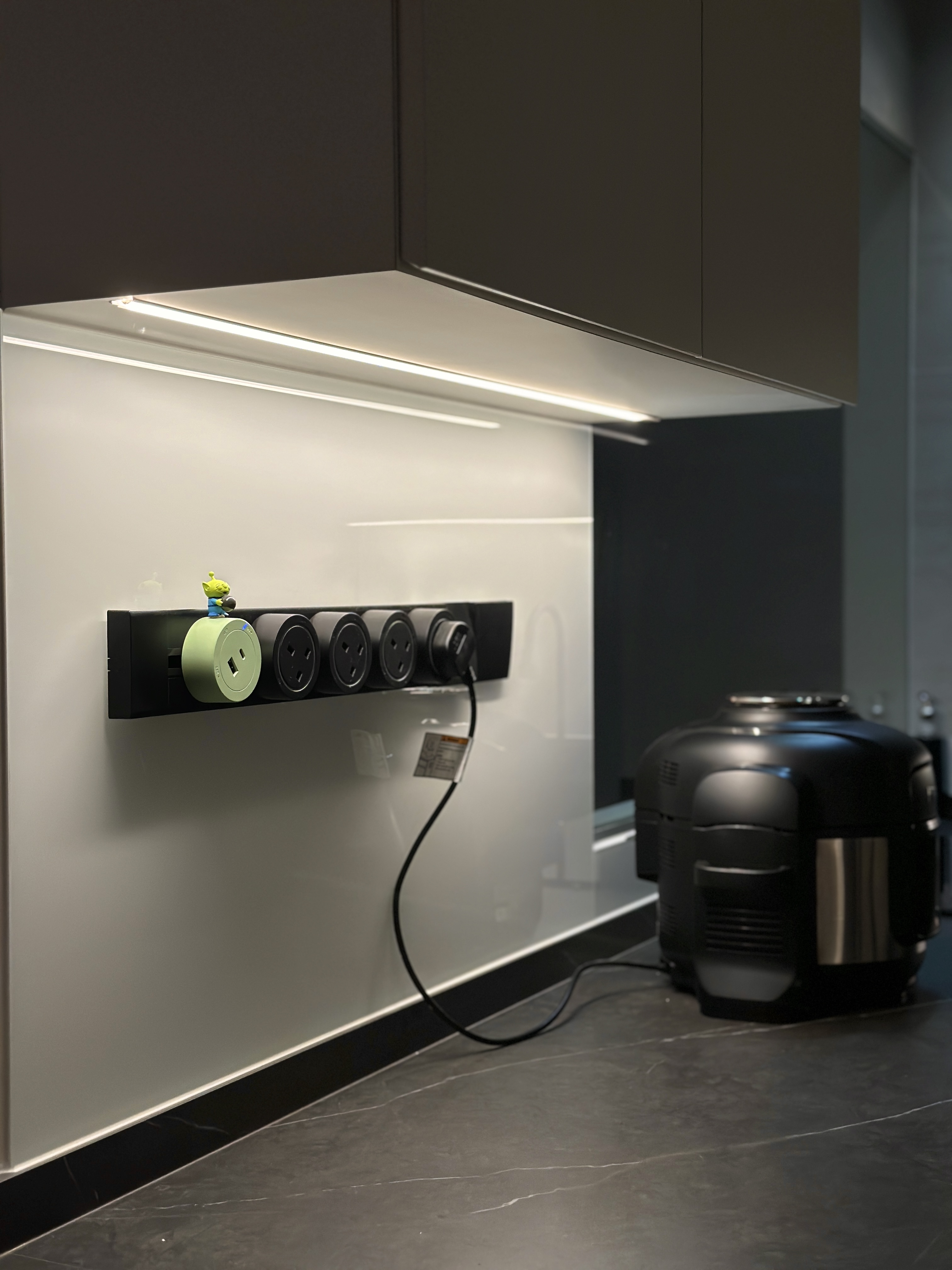 Before-&-After-|-Open-Concept-Kitchen-|-Tampines-4-room-BTO