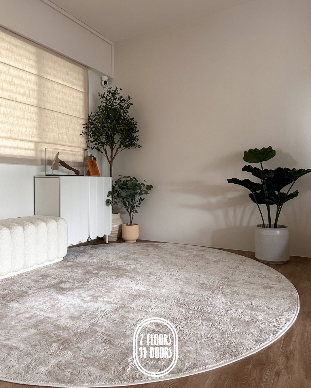 Not Your Ordinary Entryway: No Built-Ins, No Problem!