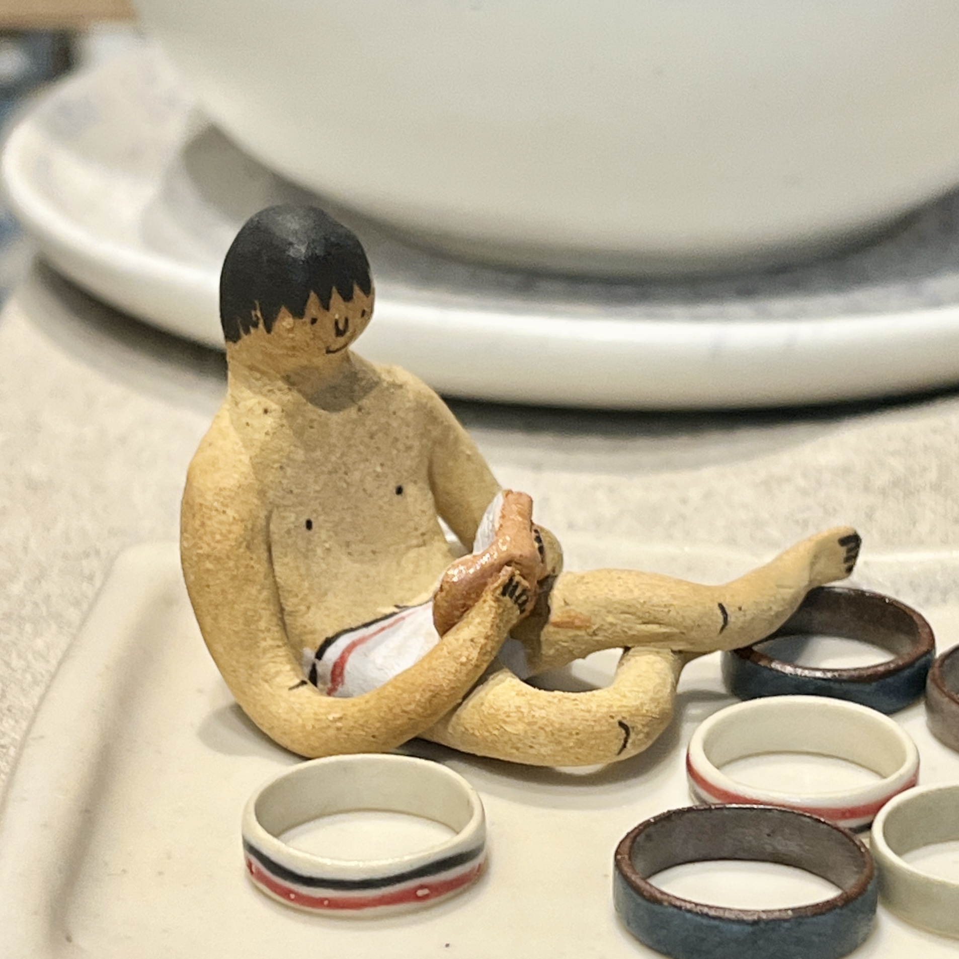 cute-trinkets-for-our-vanity-:)-