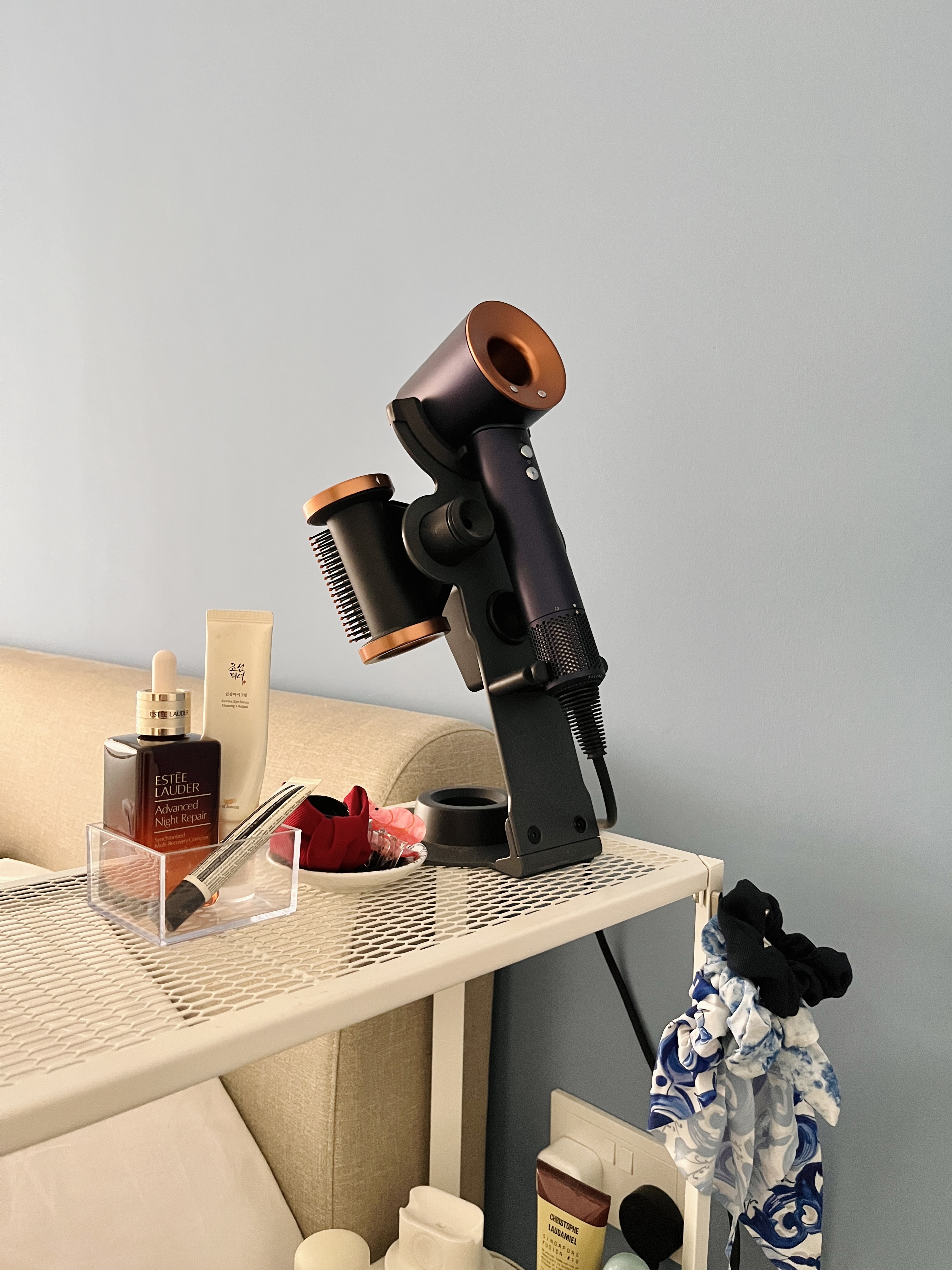 How-we-created-a-hidden-vanity-in-our-4RM-flat-without-built-ins-