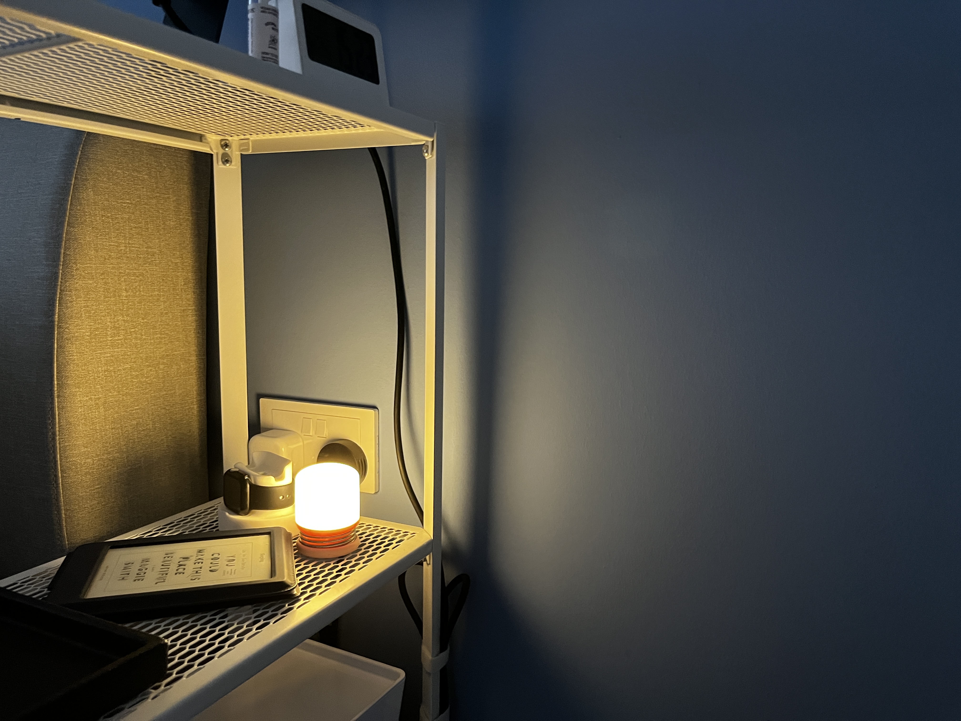 How we maximised our master bedroom storage with ONLY loose furniture!