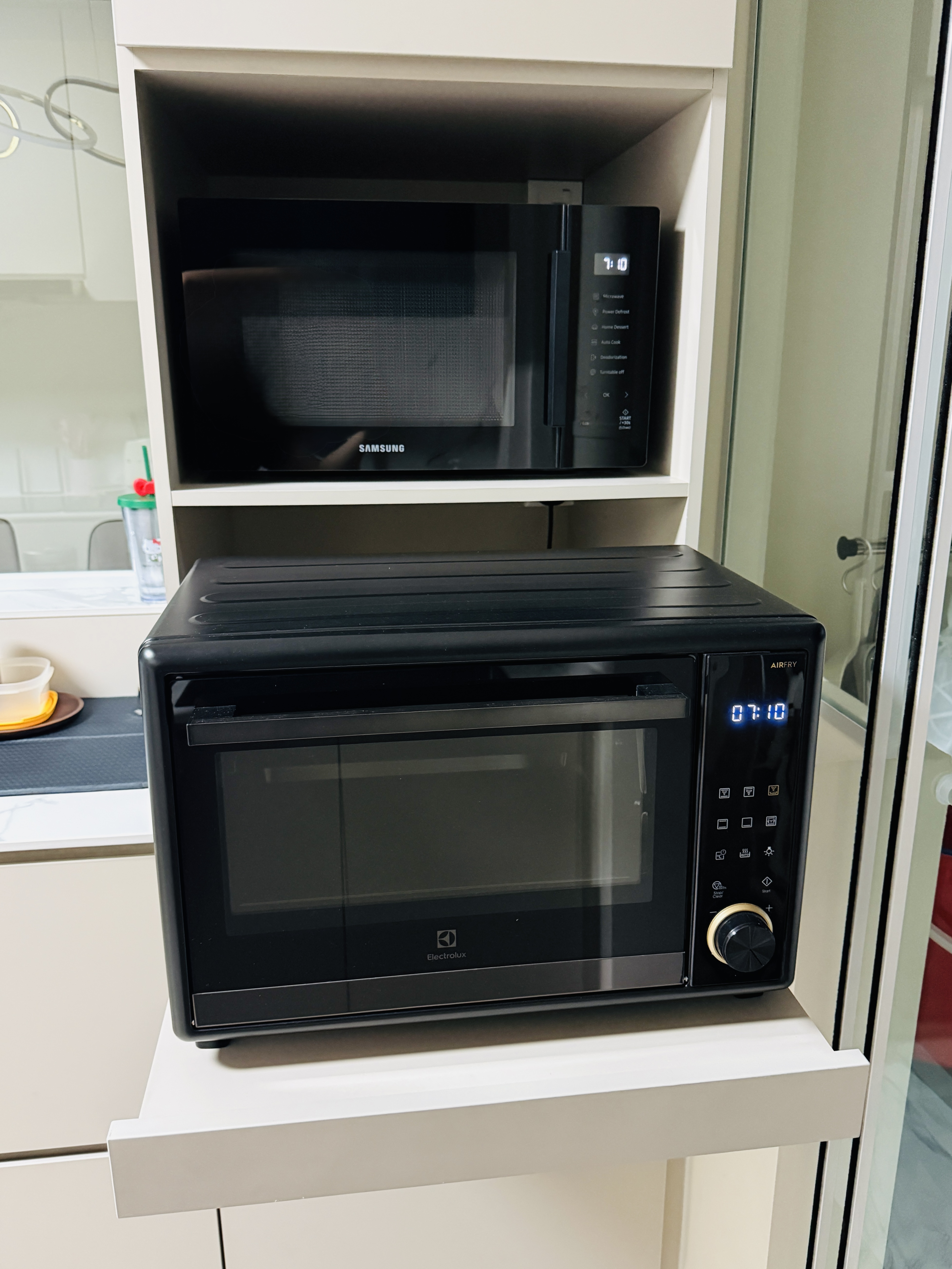 Our kitchen where we spend most of our time at to fill up our tummy~