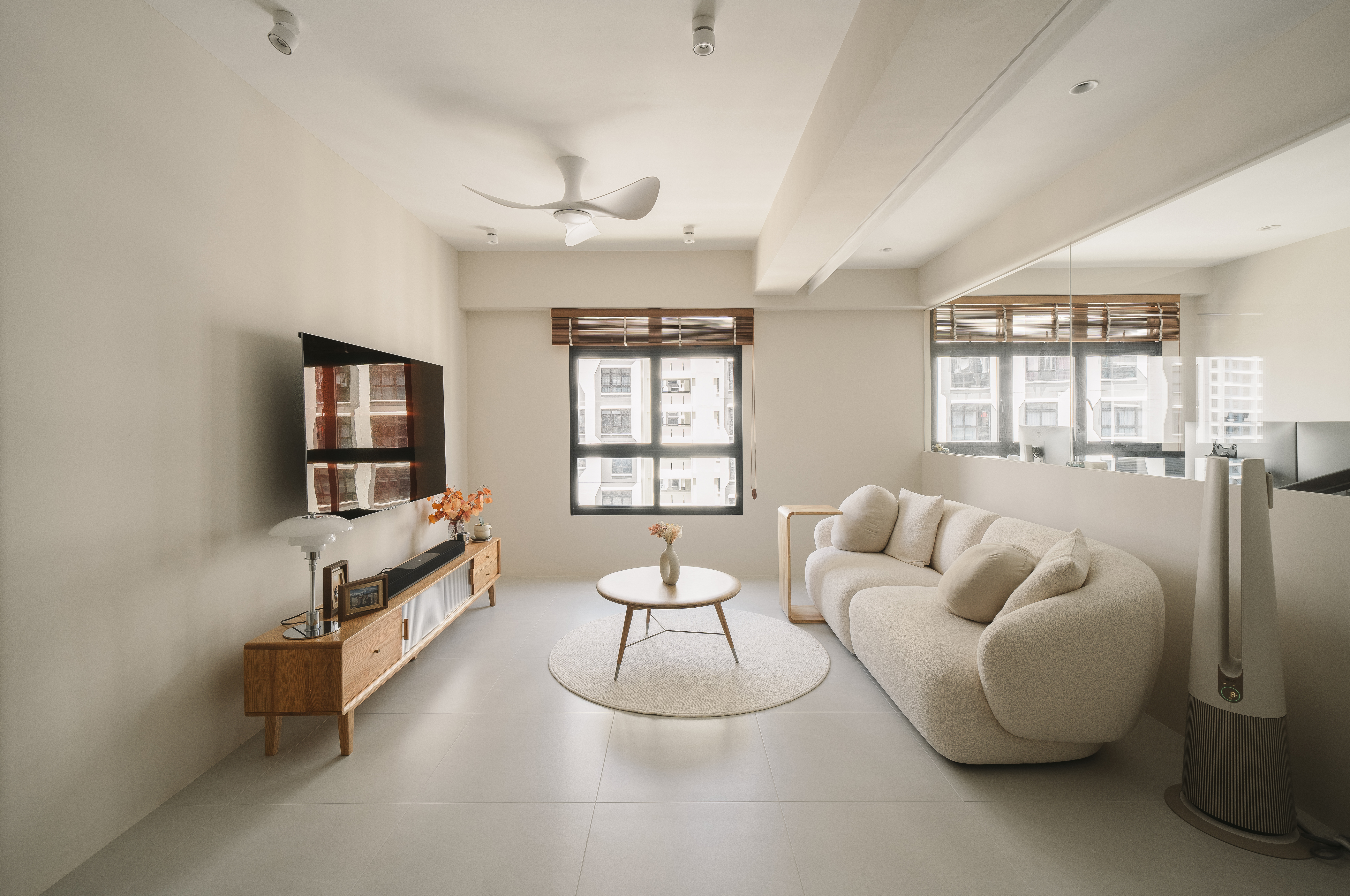 House tour: first look at our $70k renovated 4 room BTO