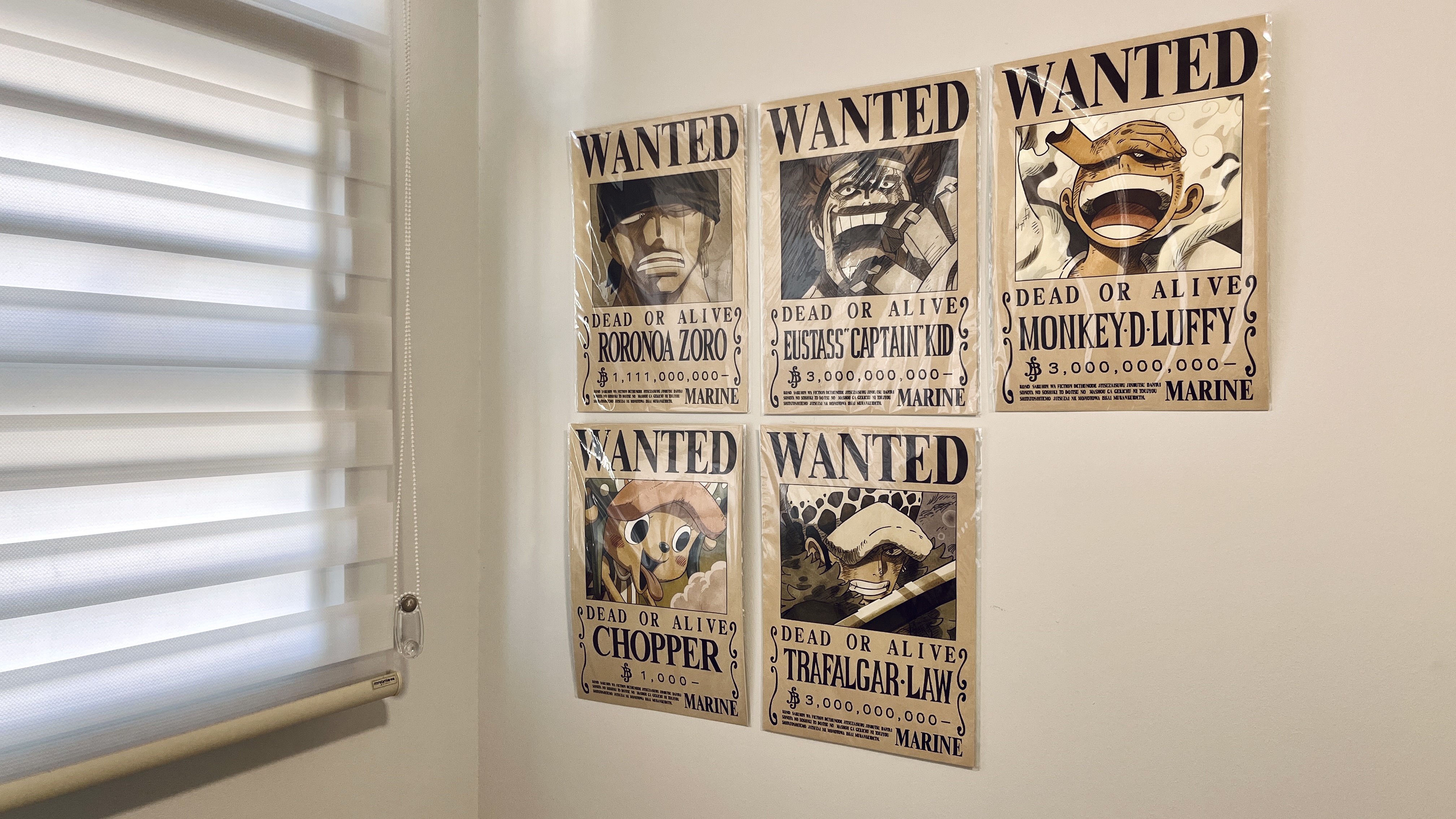 An anime-lover's study/home office with no built-ins