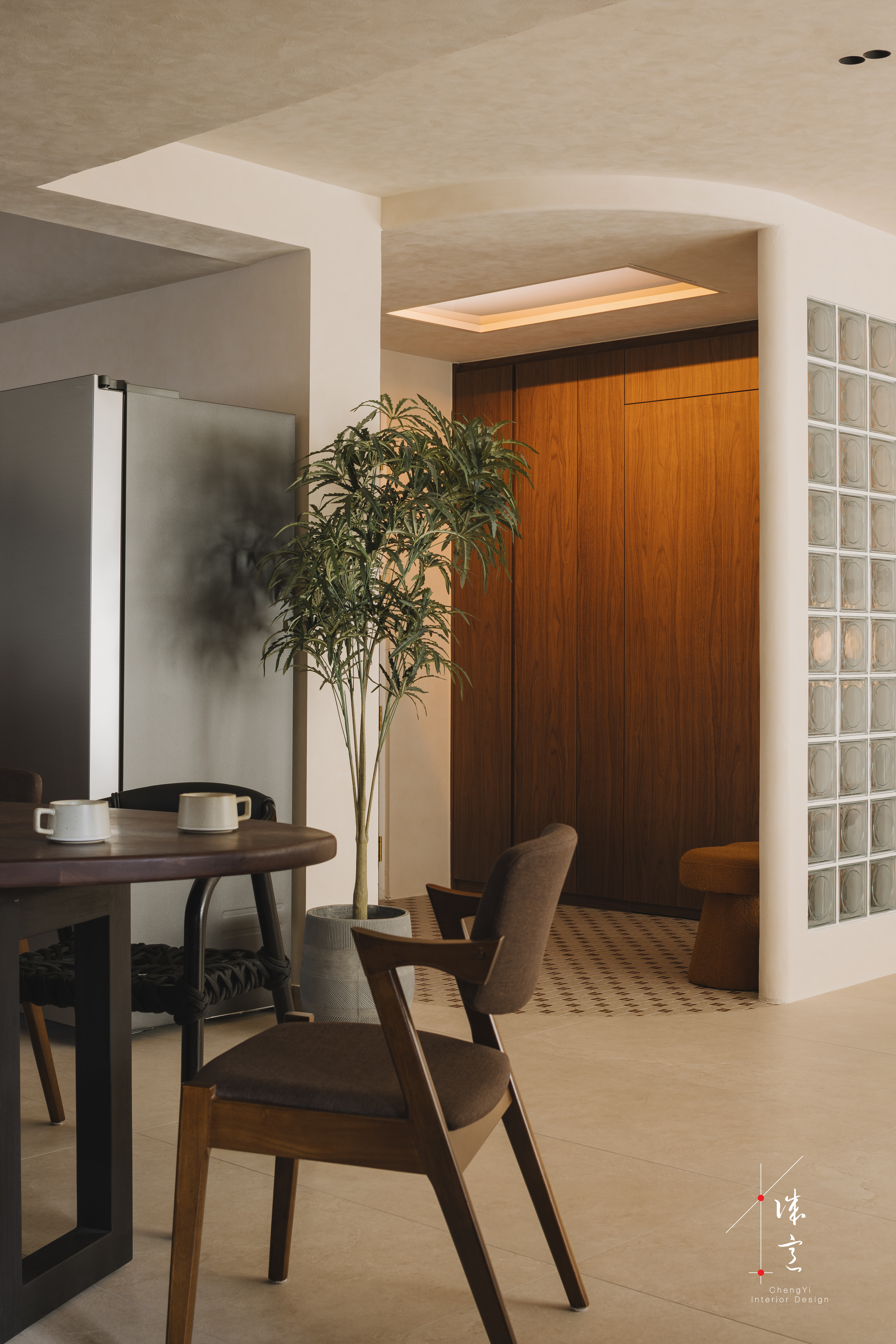 Warm Walnut House with SkyLight | 95K Reno 5RM BTO @Loafy.Haus