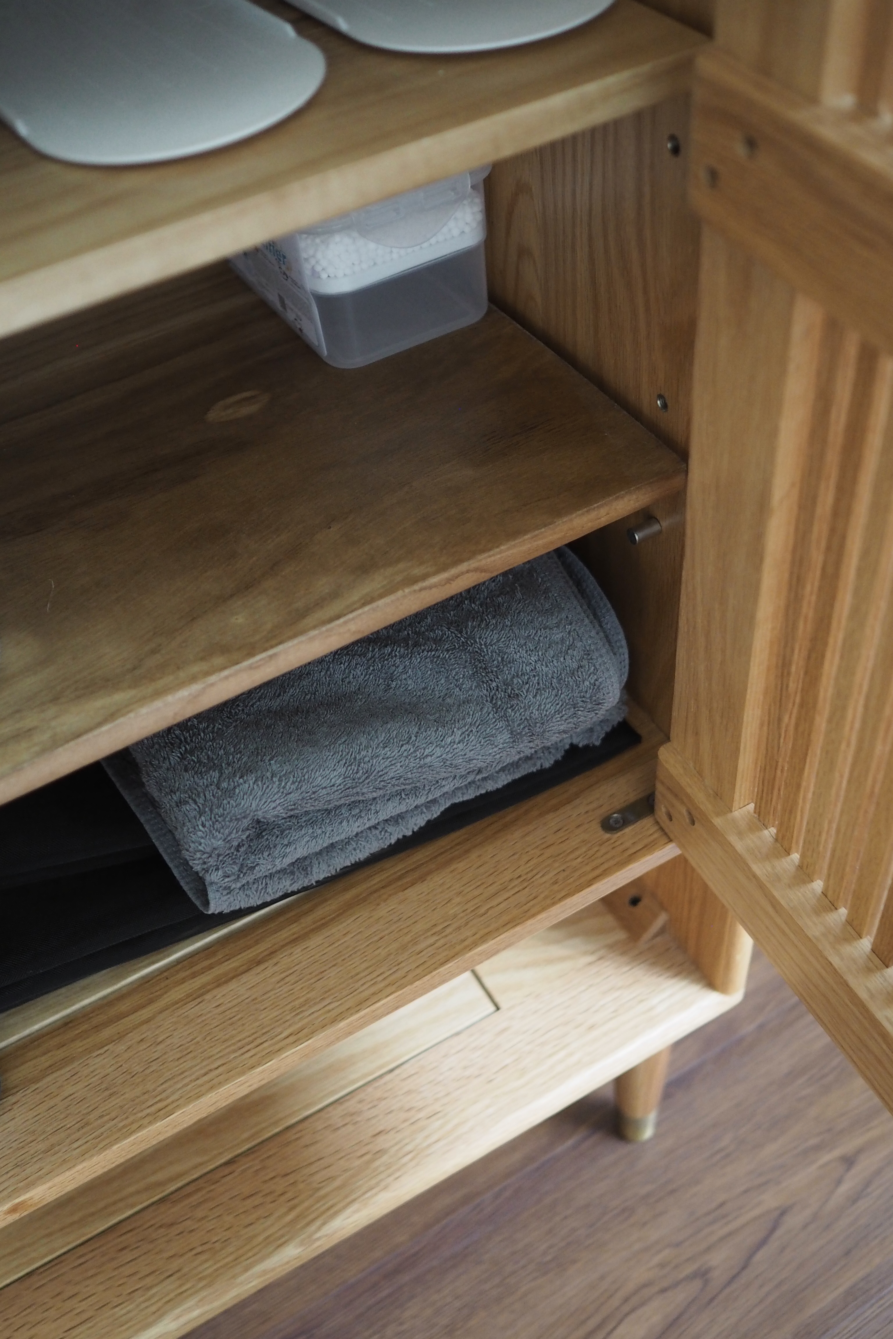 Our entryway has only 2 things!