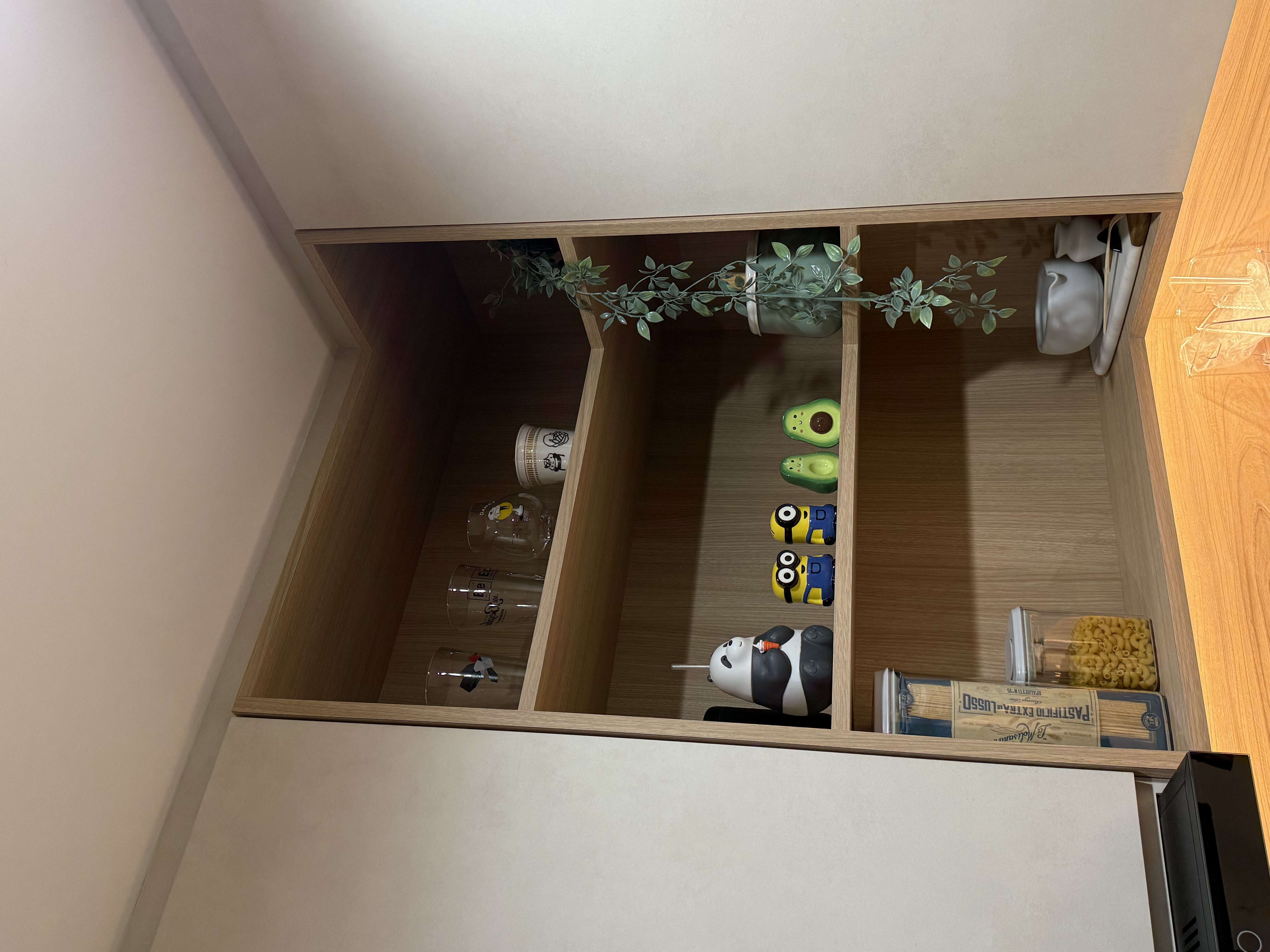 BTO Kitchen: maximising our tiny 2.5x2.6m space