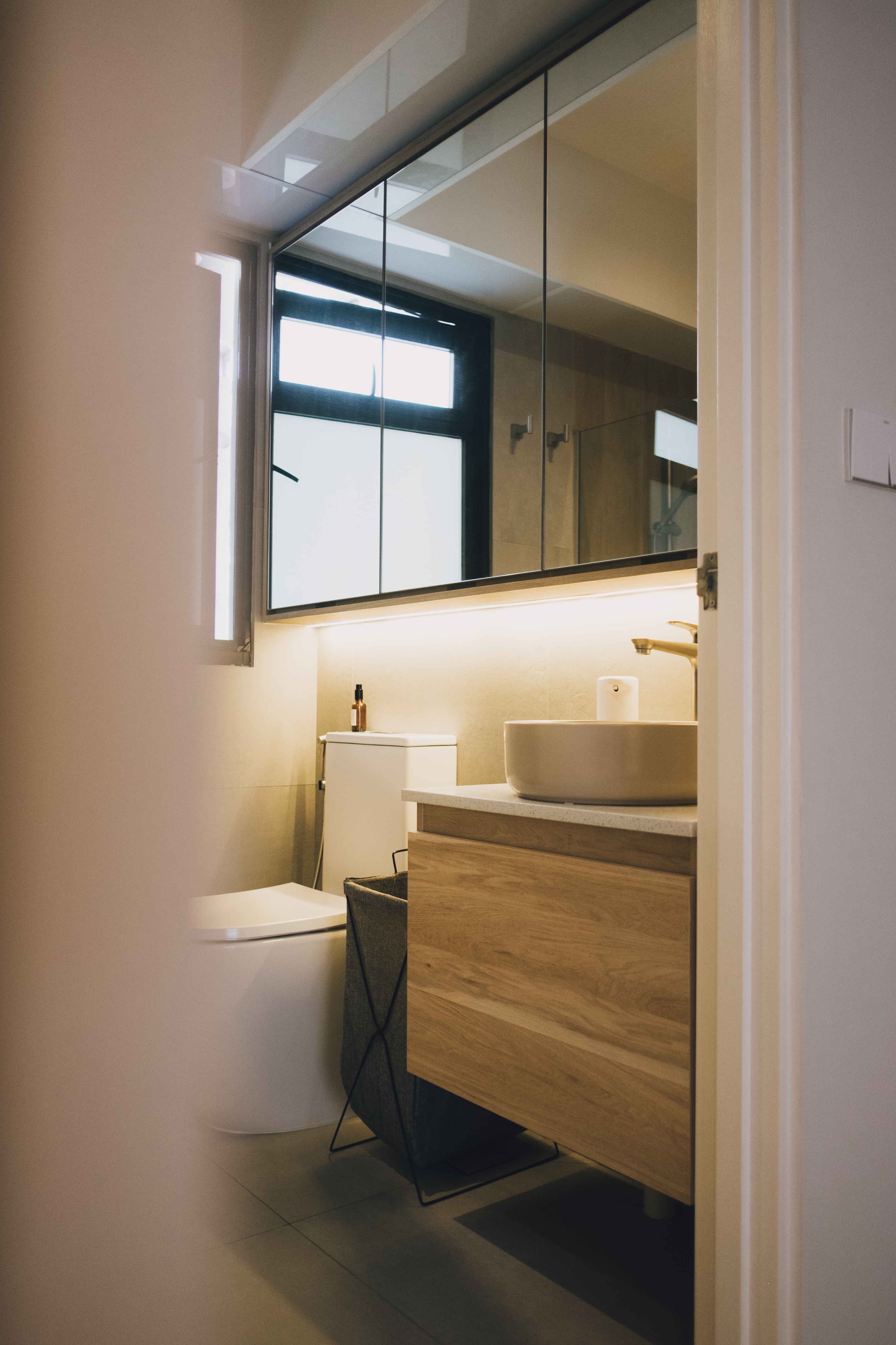 How-we-keep-our-bathroom-vanity-looking-new-after-2-years✨