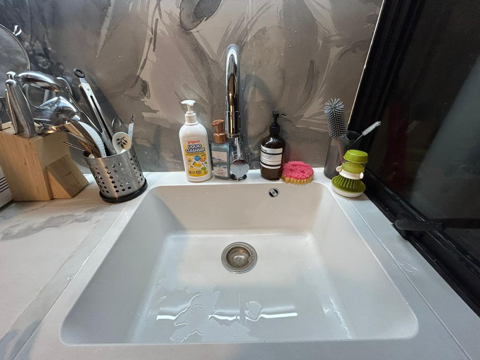 Upkeep & Maintenance of the Home: Essential cleaning supplies