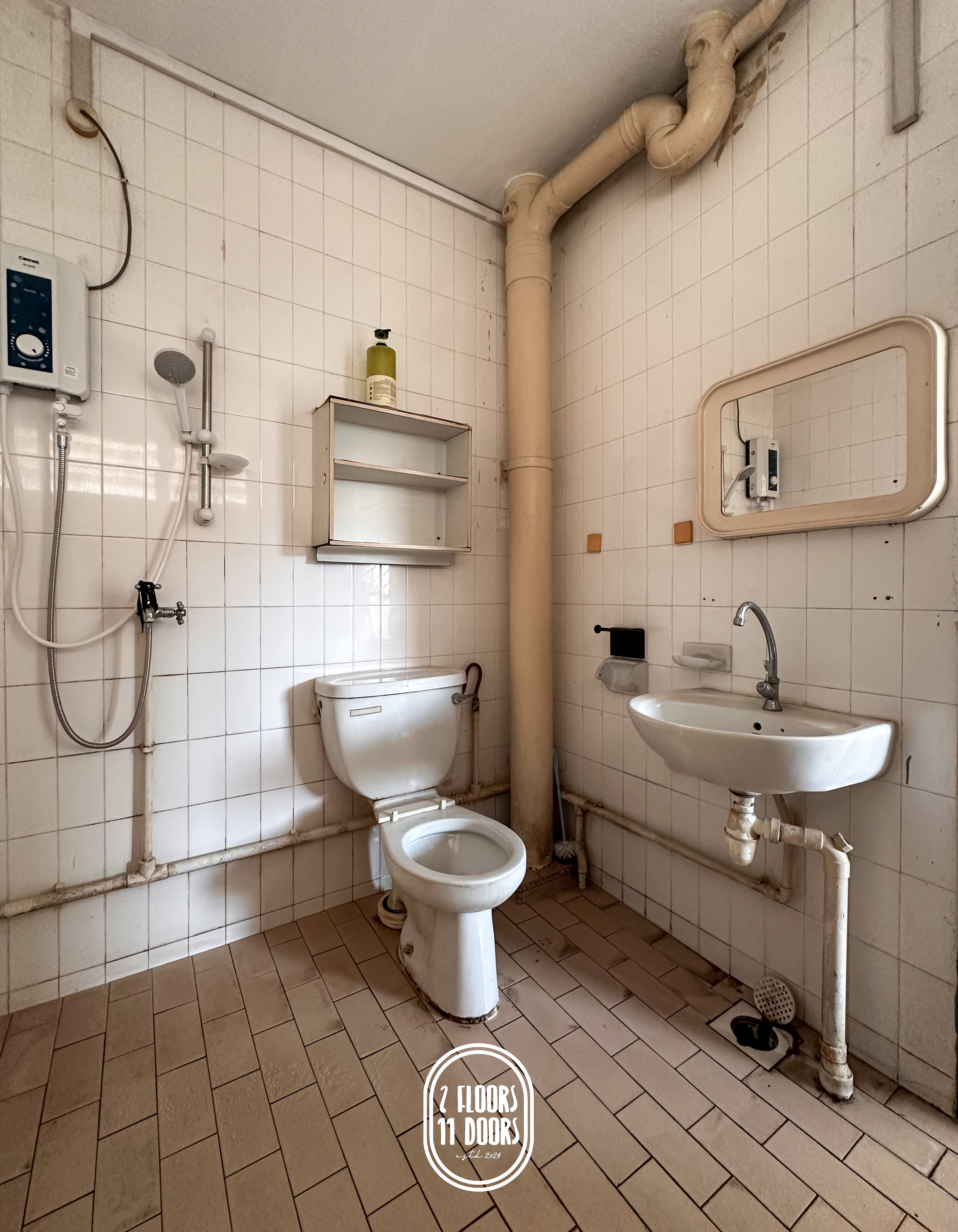 Our *Must-Follow* Bathroom Rule + A Guest Bathroom Secret!