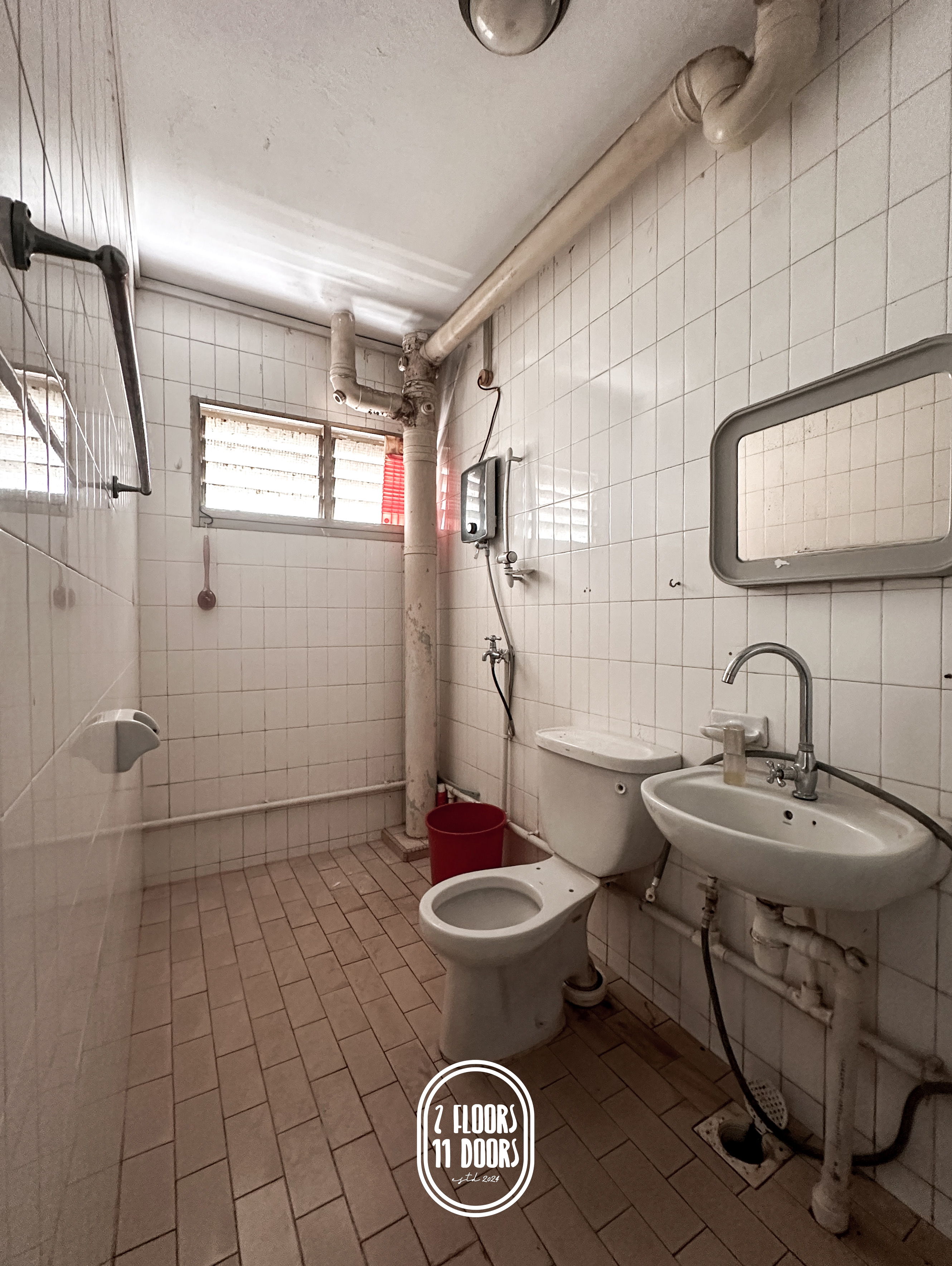 Our *Must-Follow* Bathroom Rule + A Guest Bathroom Secret!