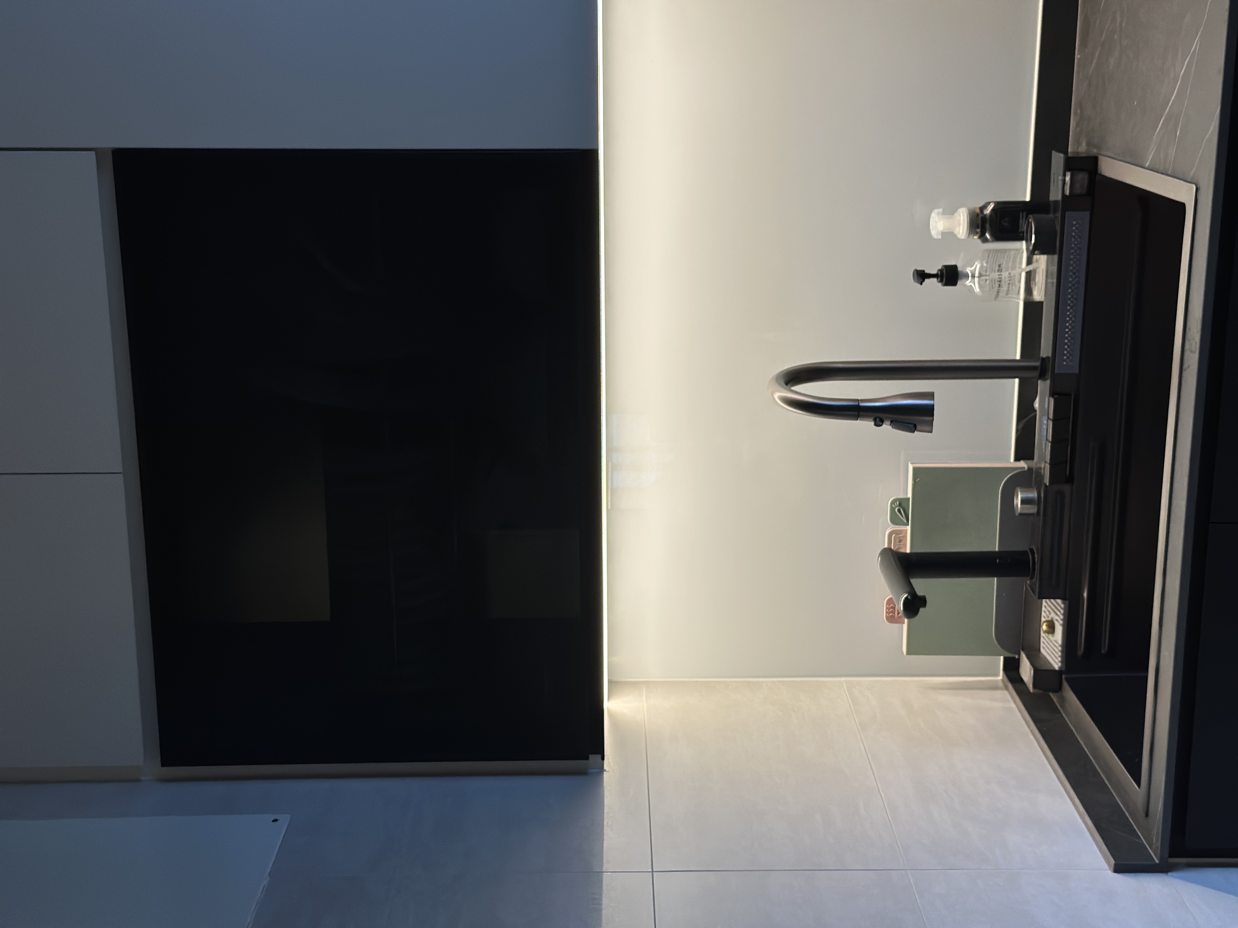 3 Things We Concealed For A Minimalistic & Sleek Look | Tampines