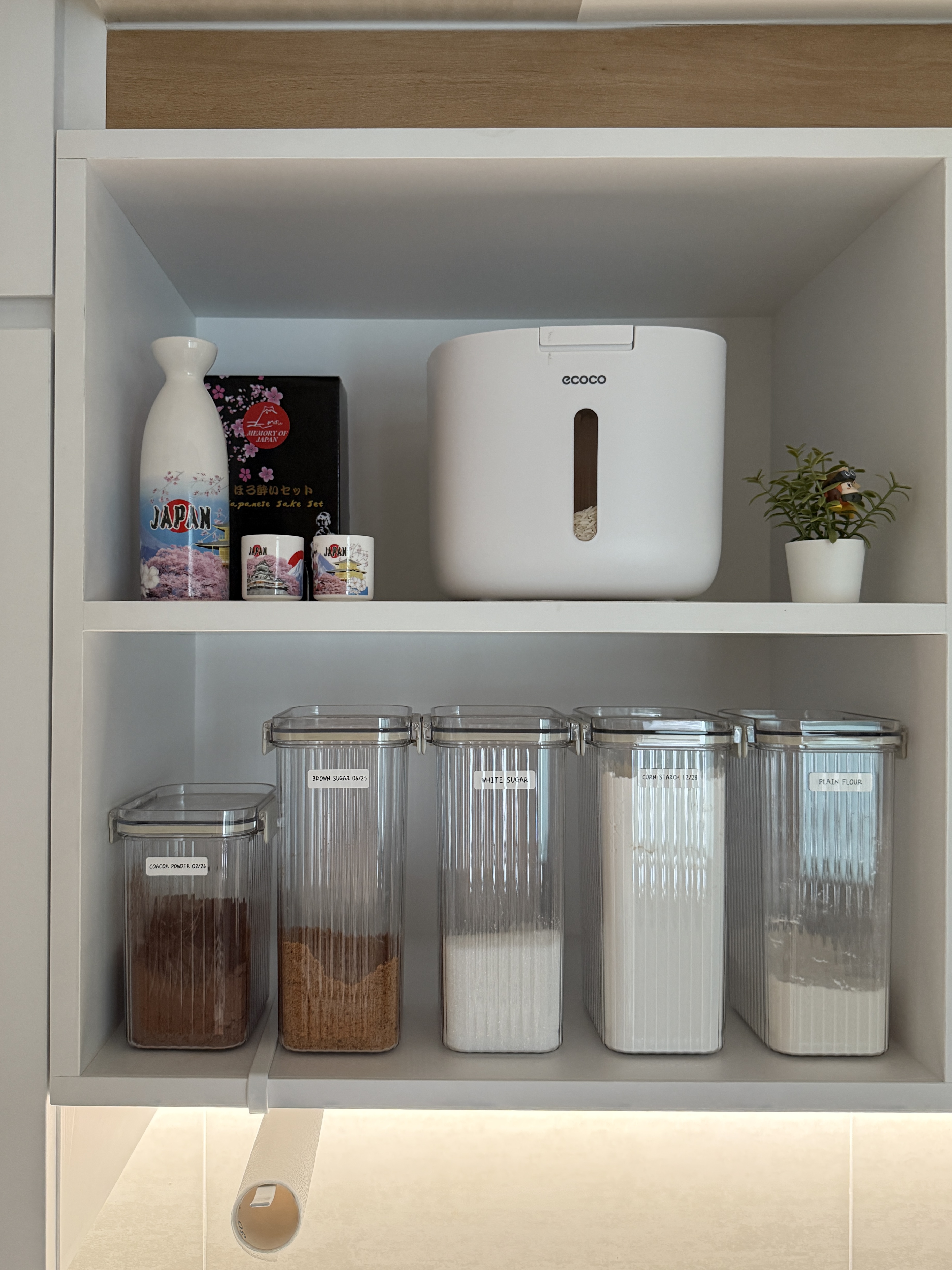 Kitchen Organization: A Minimalist & Clutter-Free Setup