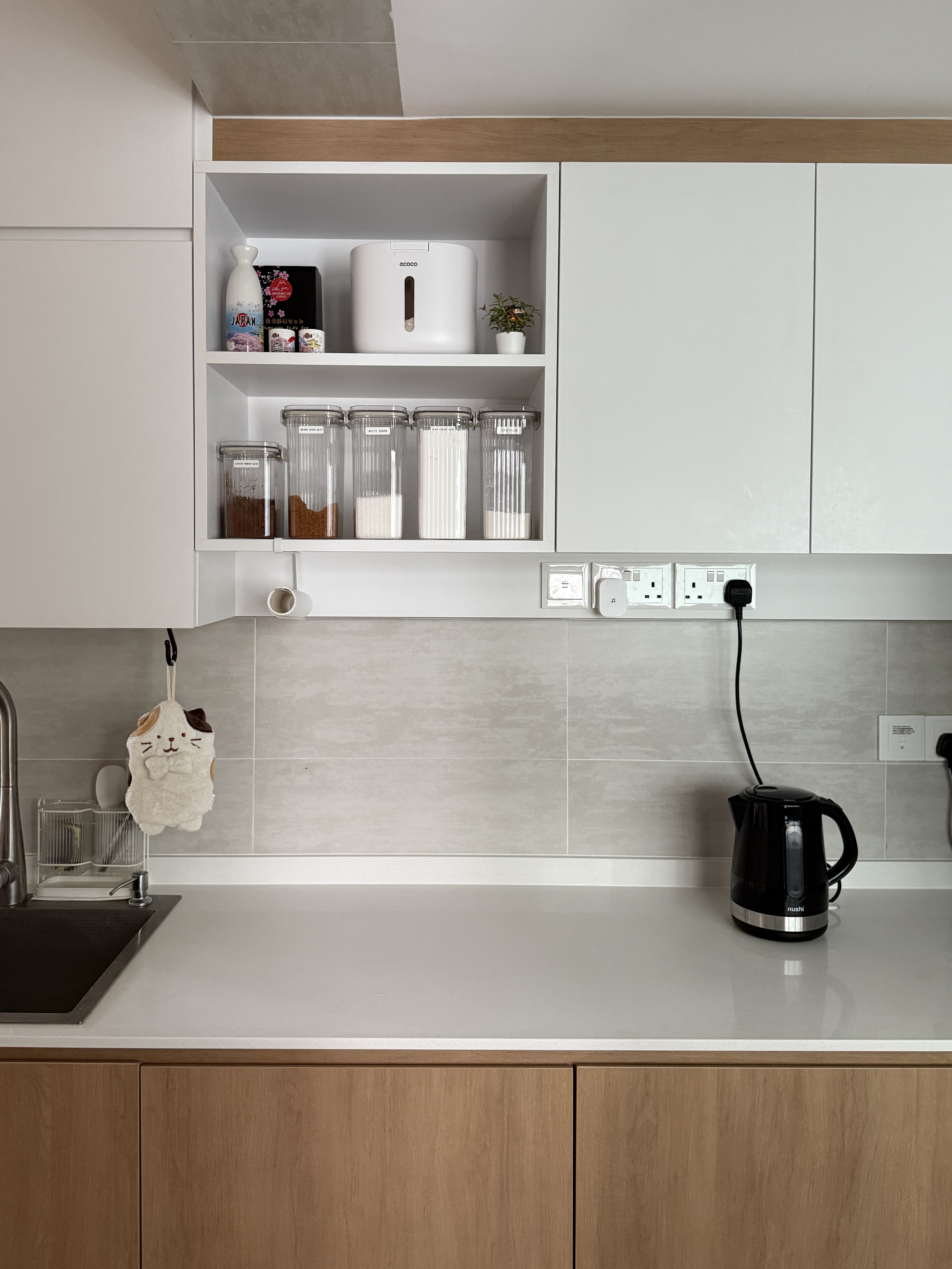 Kitchen-Organization:-A-Minimalist-&-Clutter-Free-Setup-