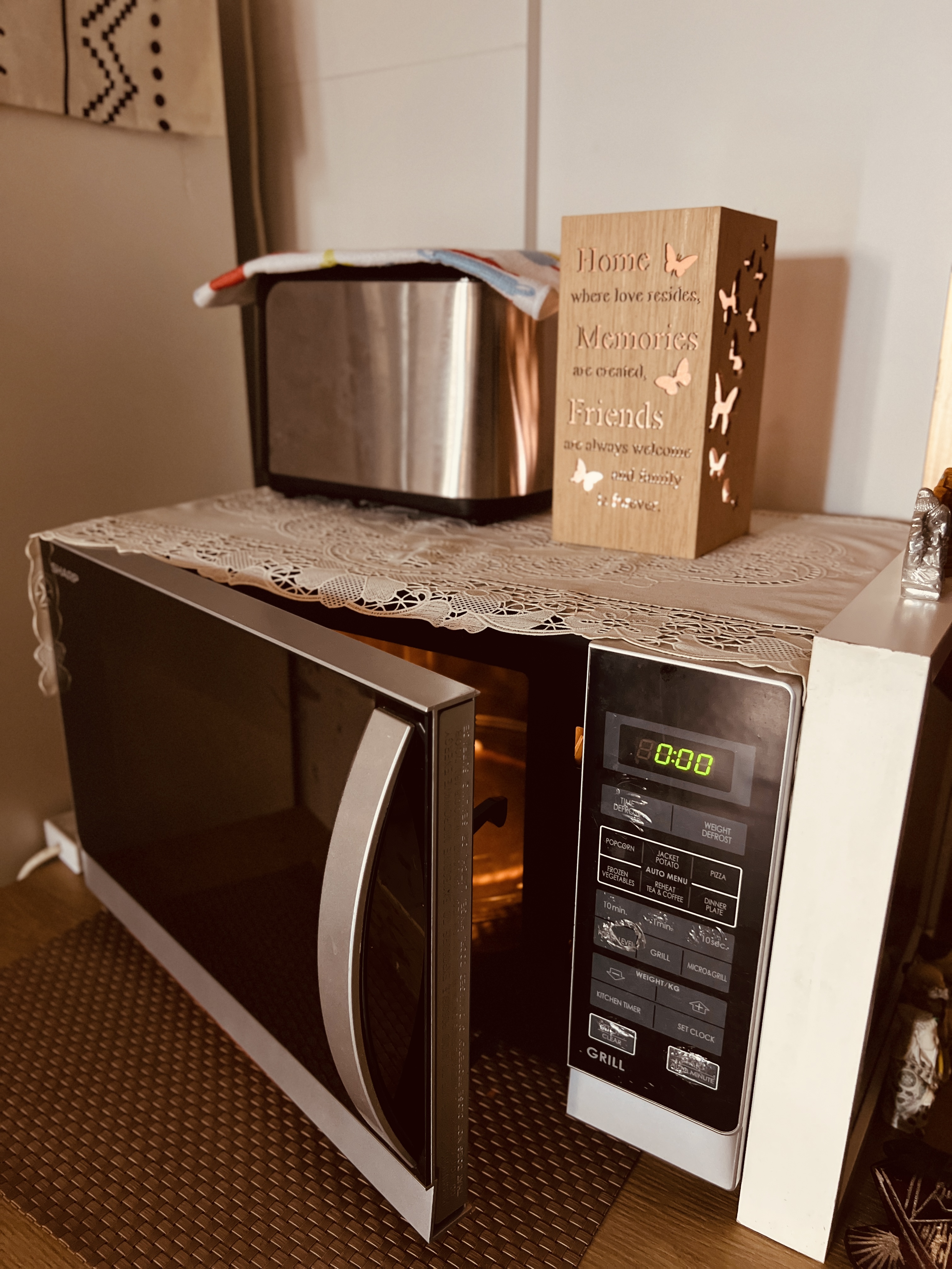 Kitchen-is-a-heart-at-home-