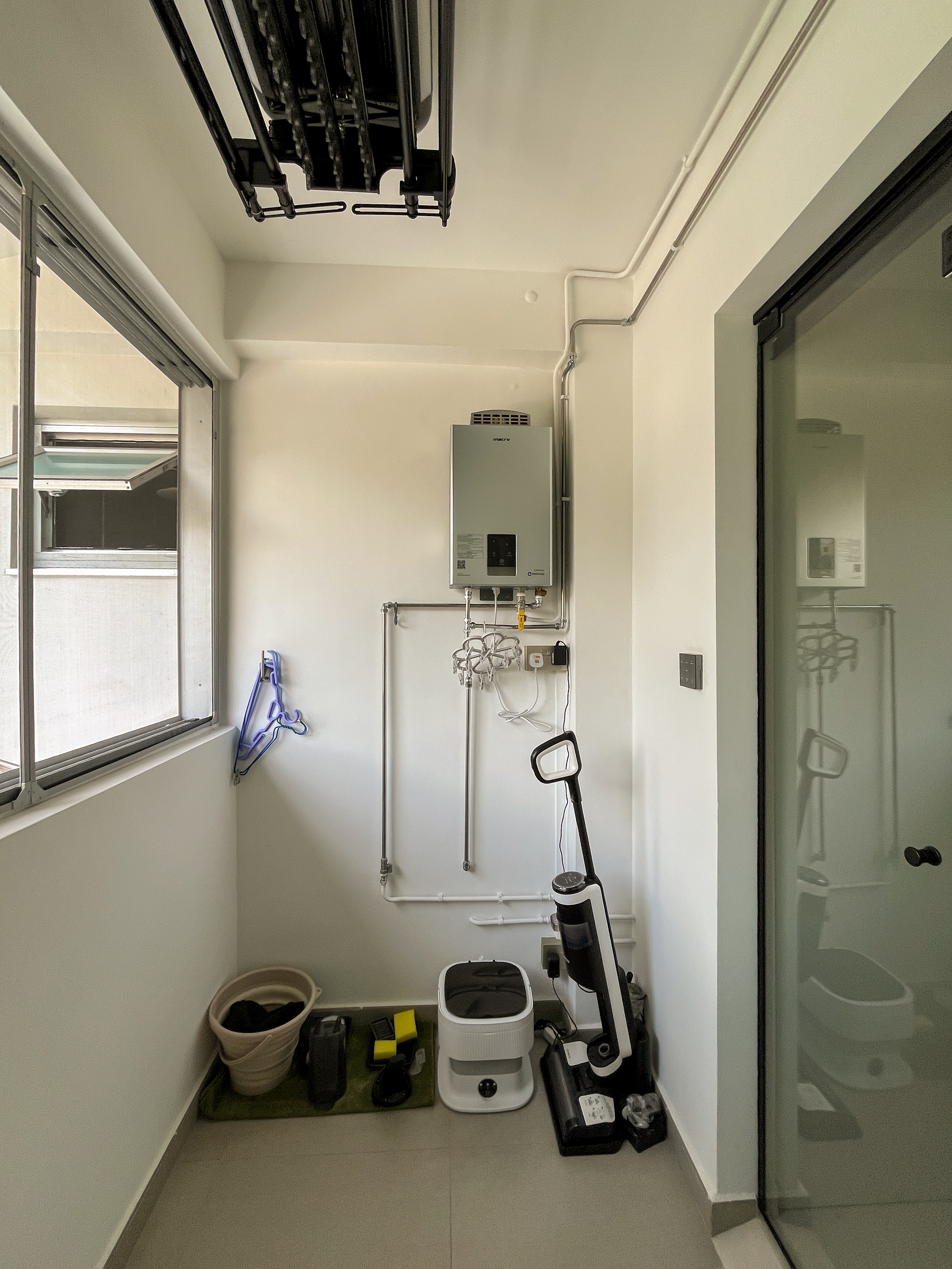 A Realistic 4-room BTO’s Service Yard 🧺🧼✨