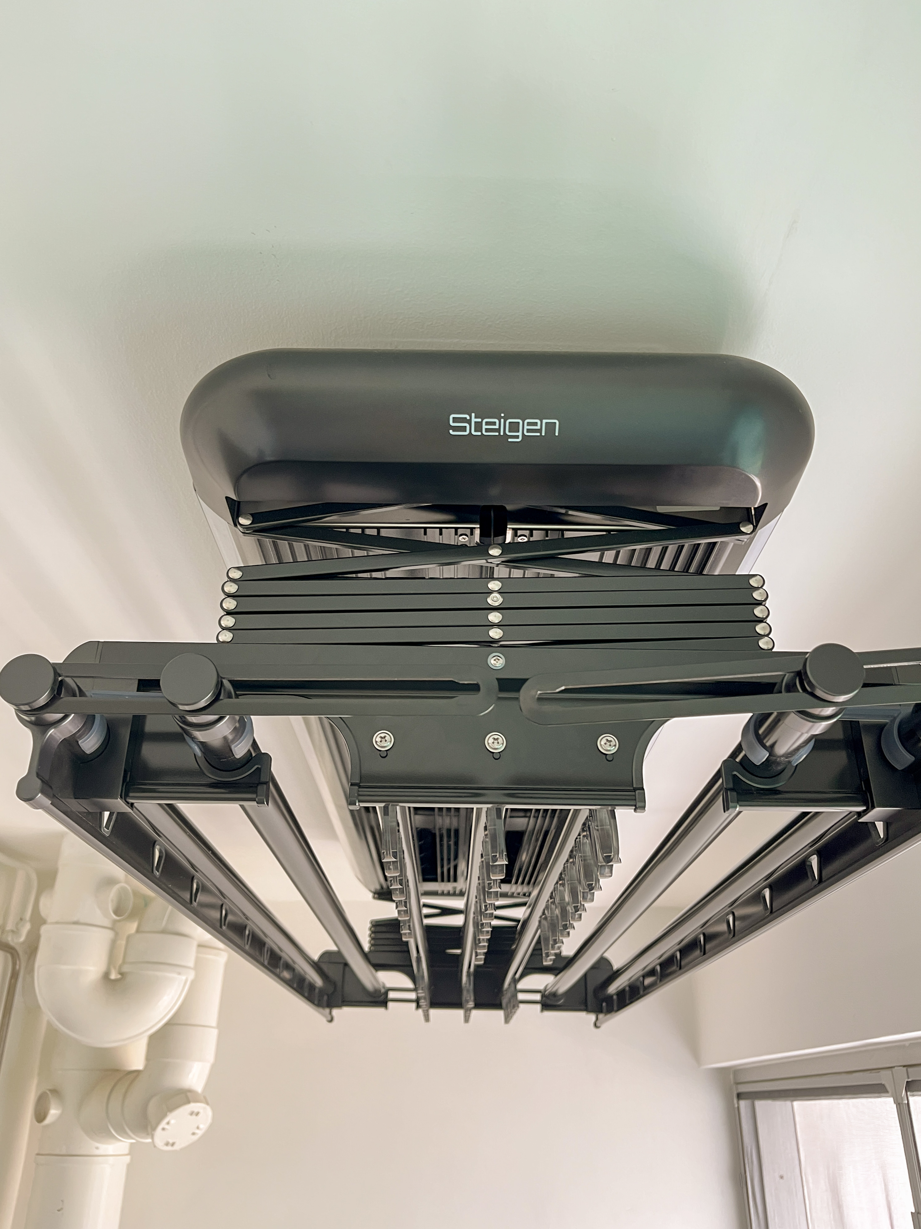 A Realistic 4-room BTO’s Service Yard 🧺🧼✨