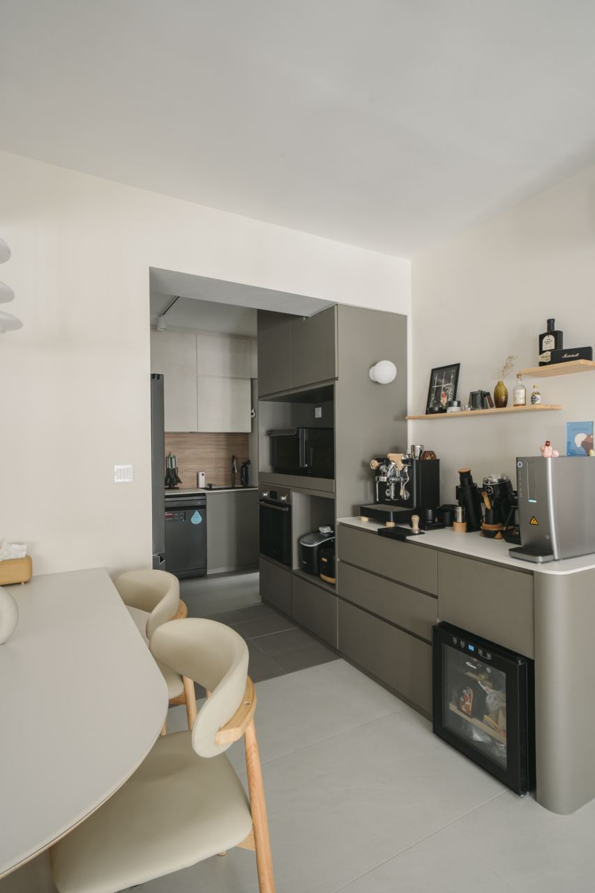 Multi-functional dining space with a dedicated coffee station