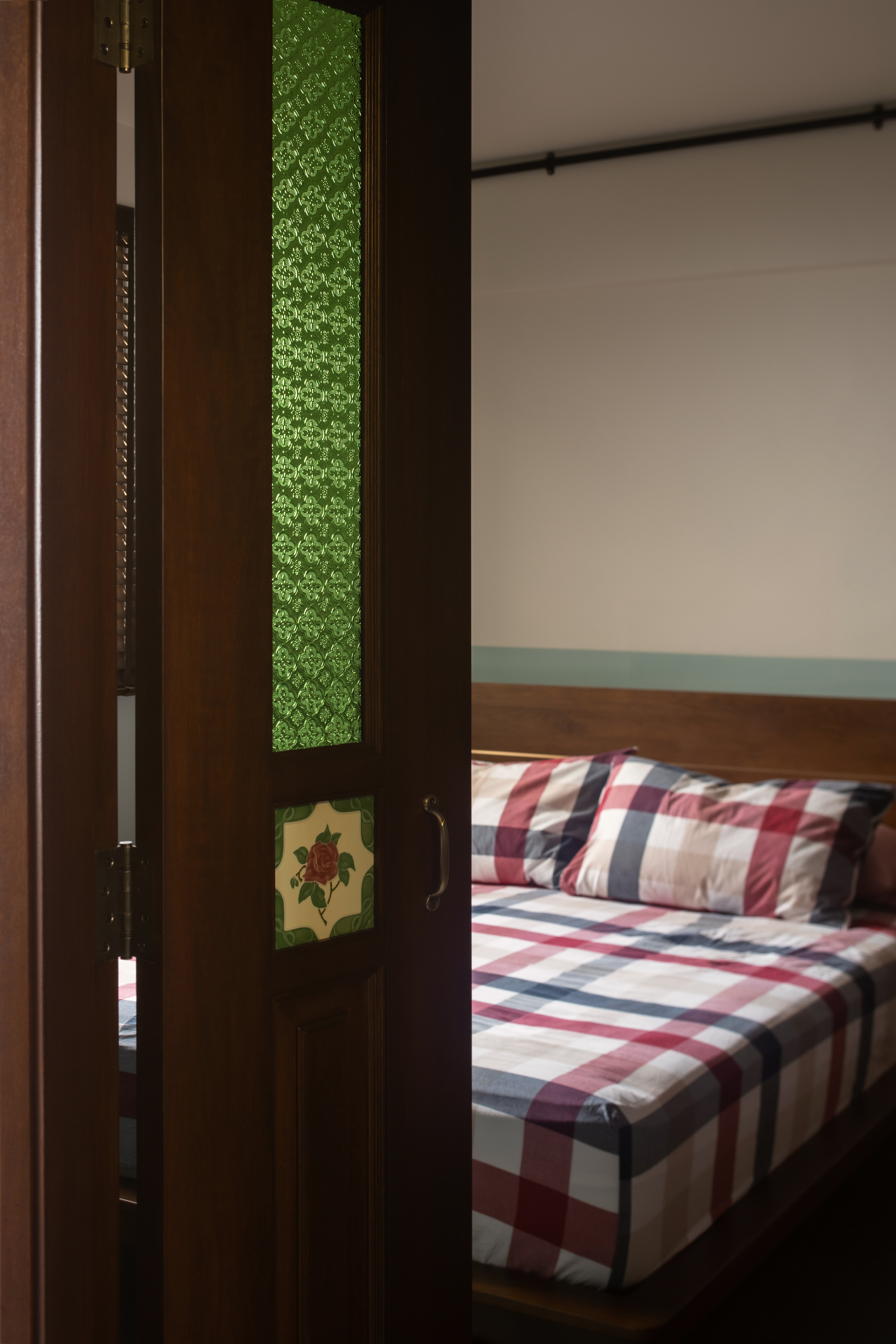 Where Retro Meets Industrial Charm | 3-Room Resale Flat