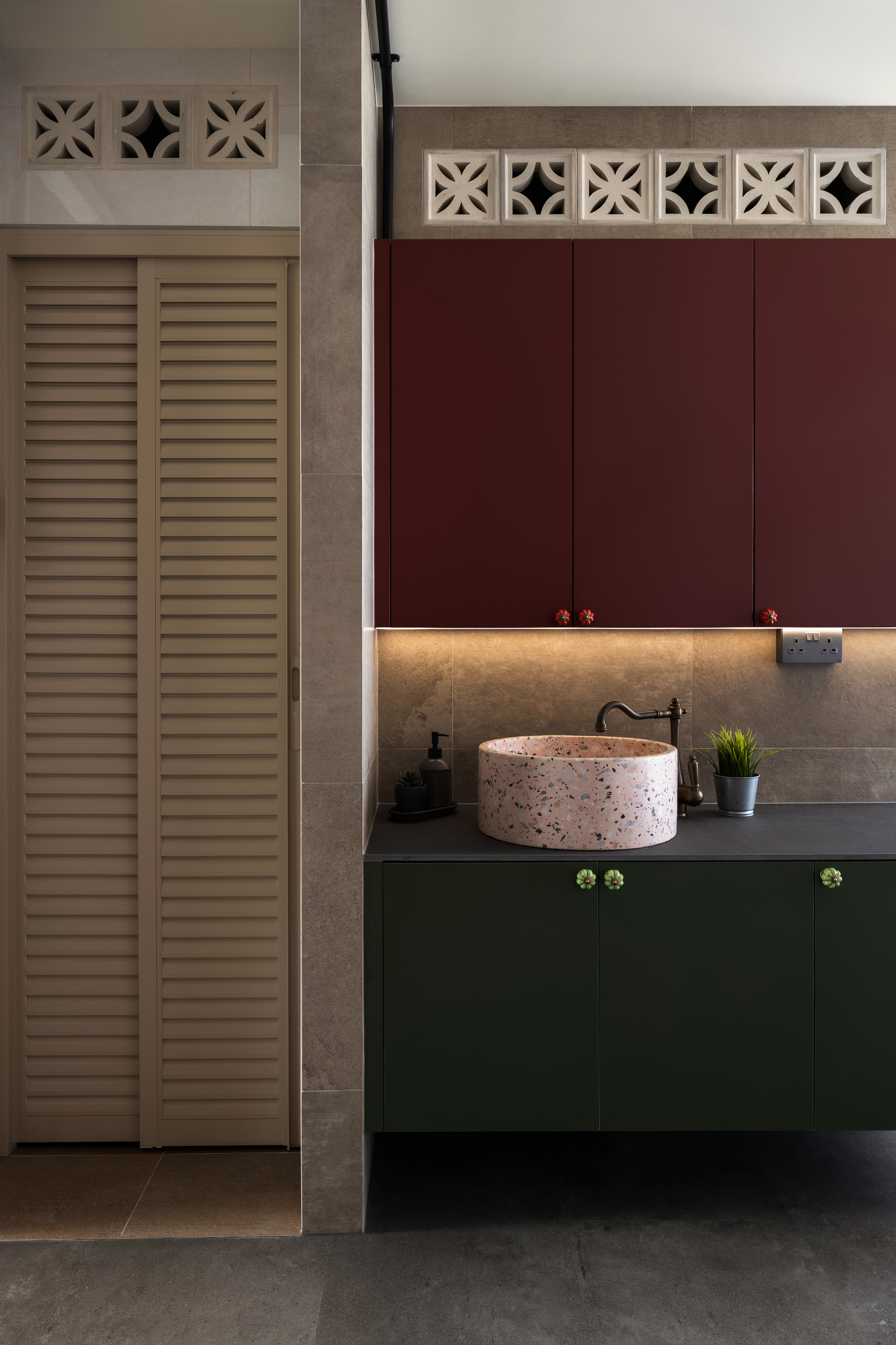 Where Retro Meets Industrial Charm | 3-Room Resale Flat