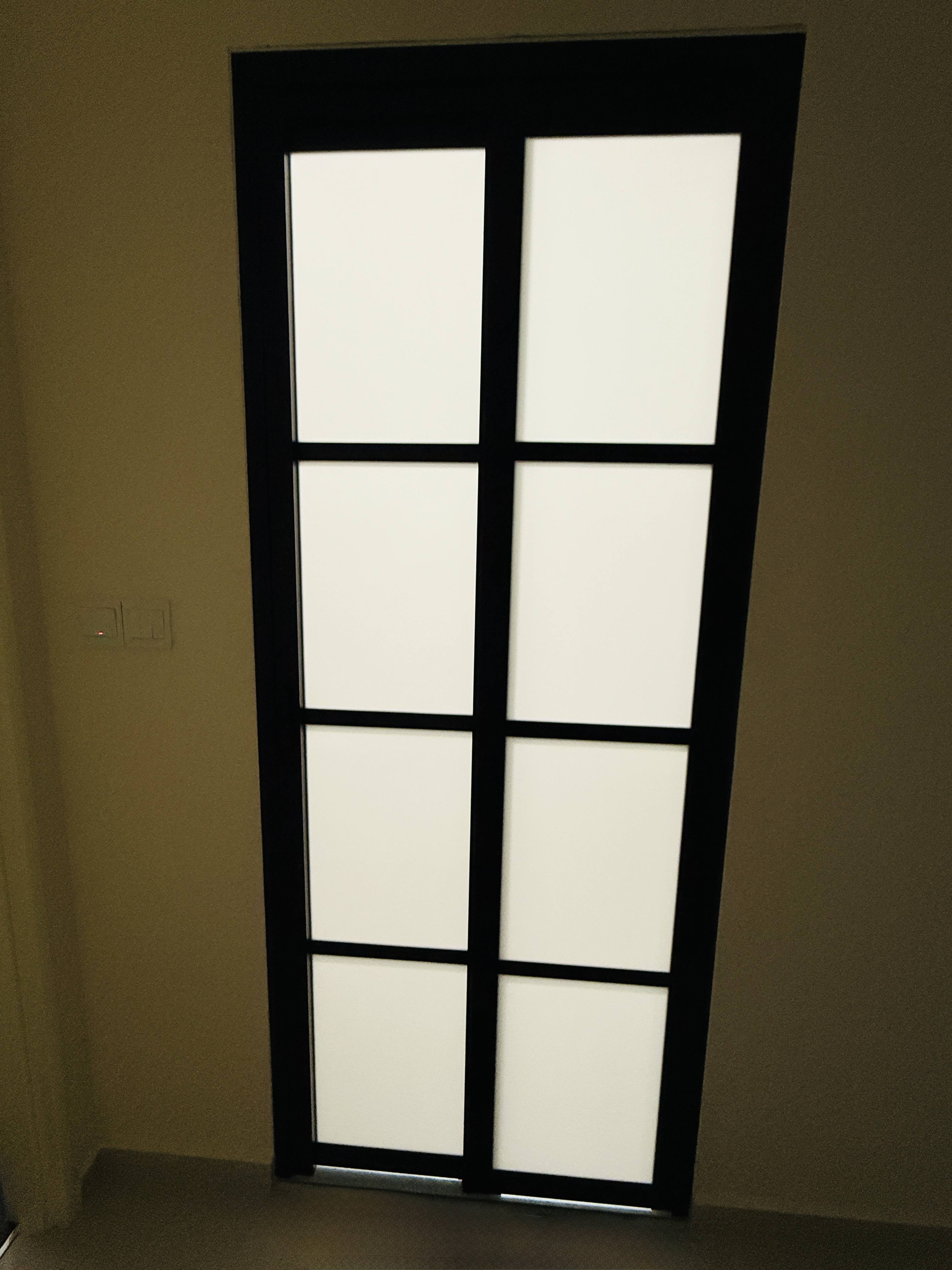 Modern luxuriously black and white marble bathroom in the house~