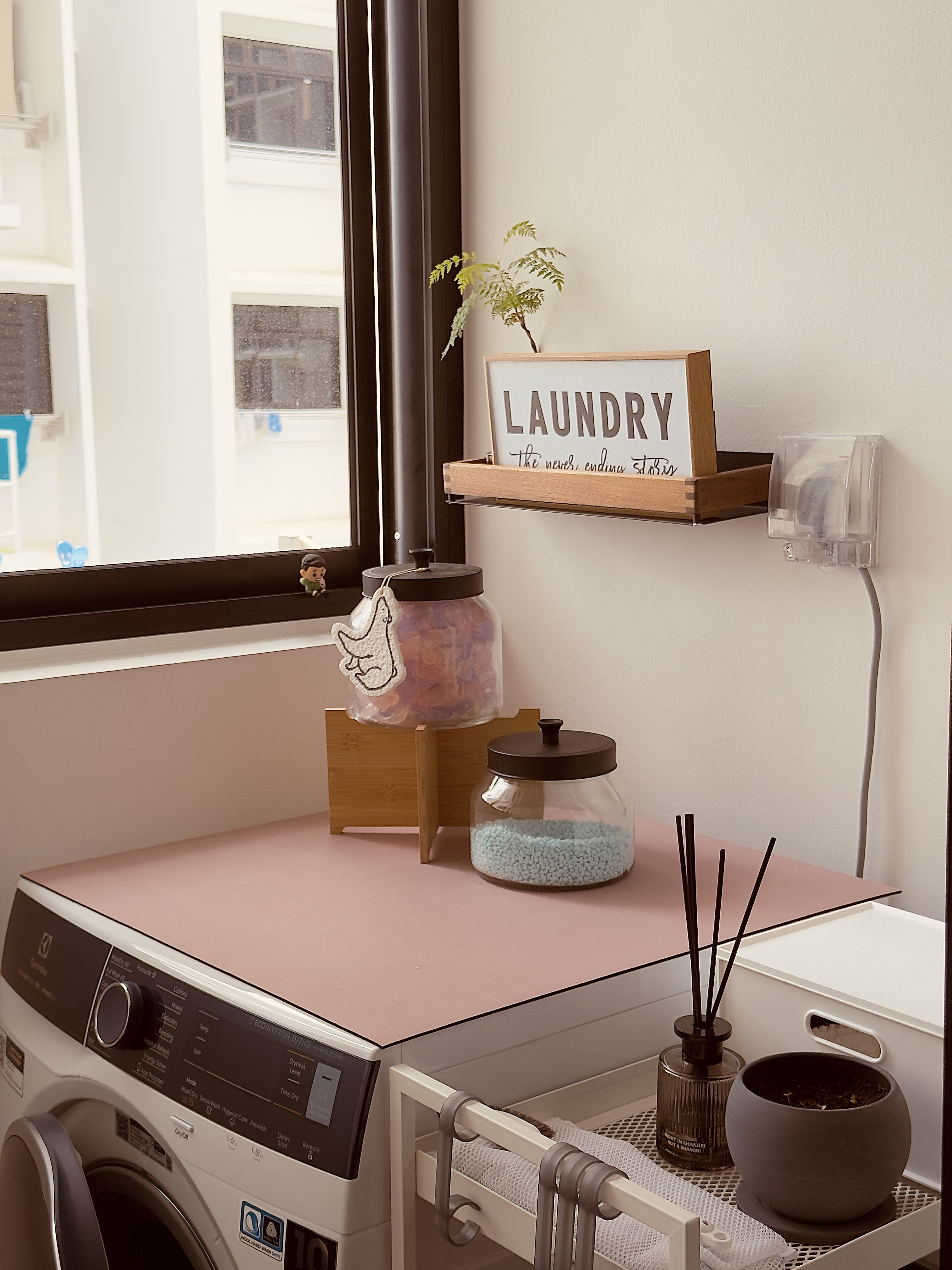 Our uncluttered and minimalistic service yard