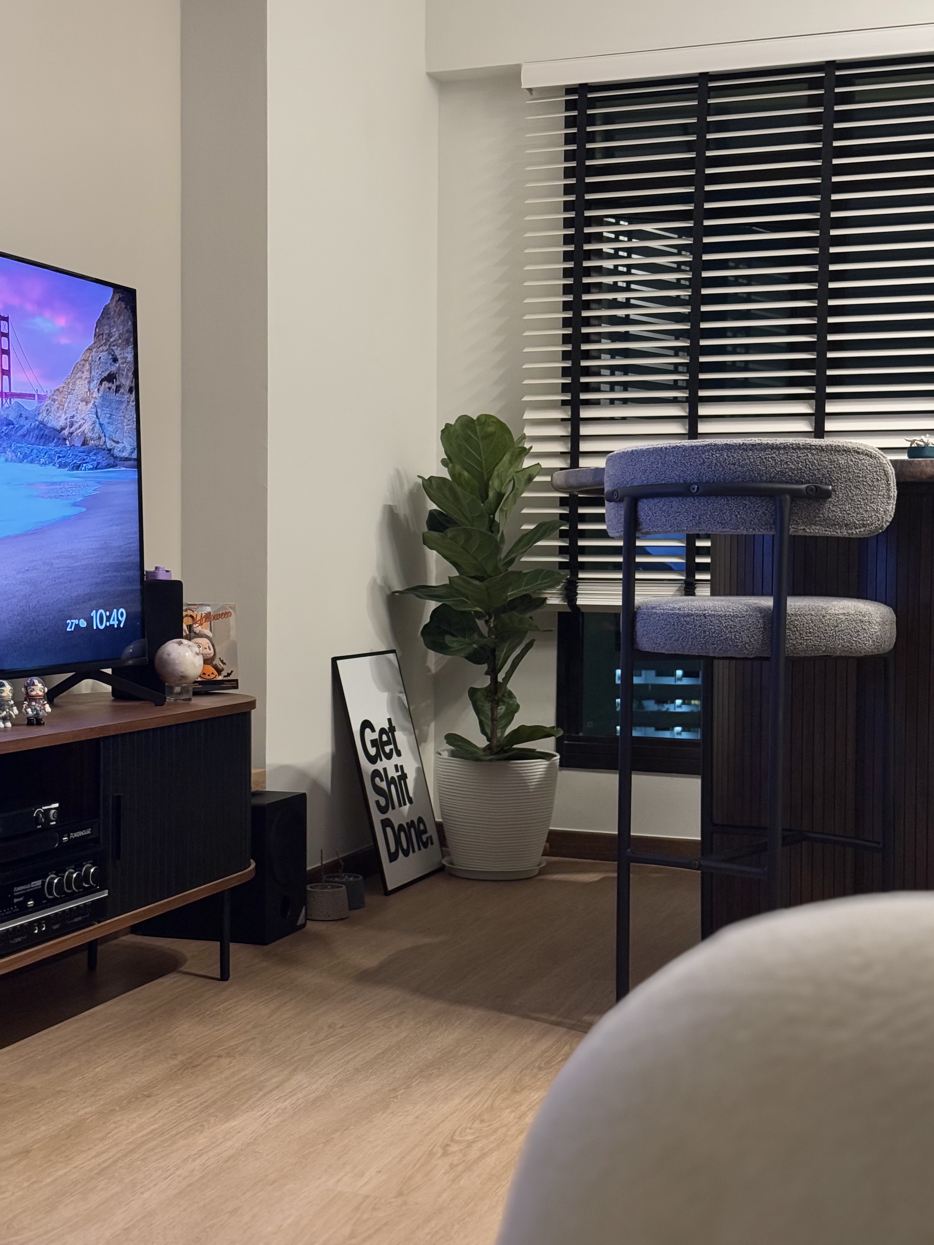 3 Benefits Of A Zero Built-In Living Room | Tampines