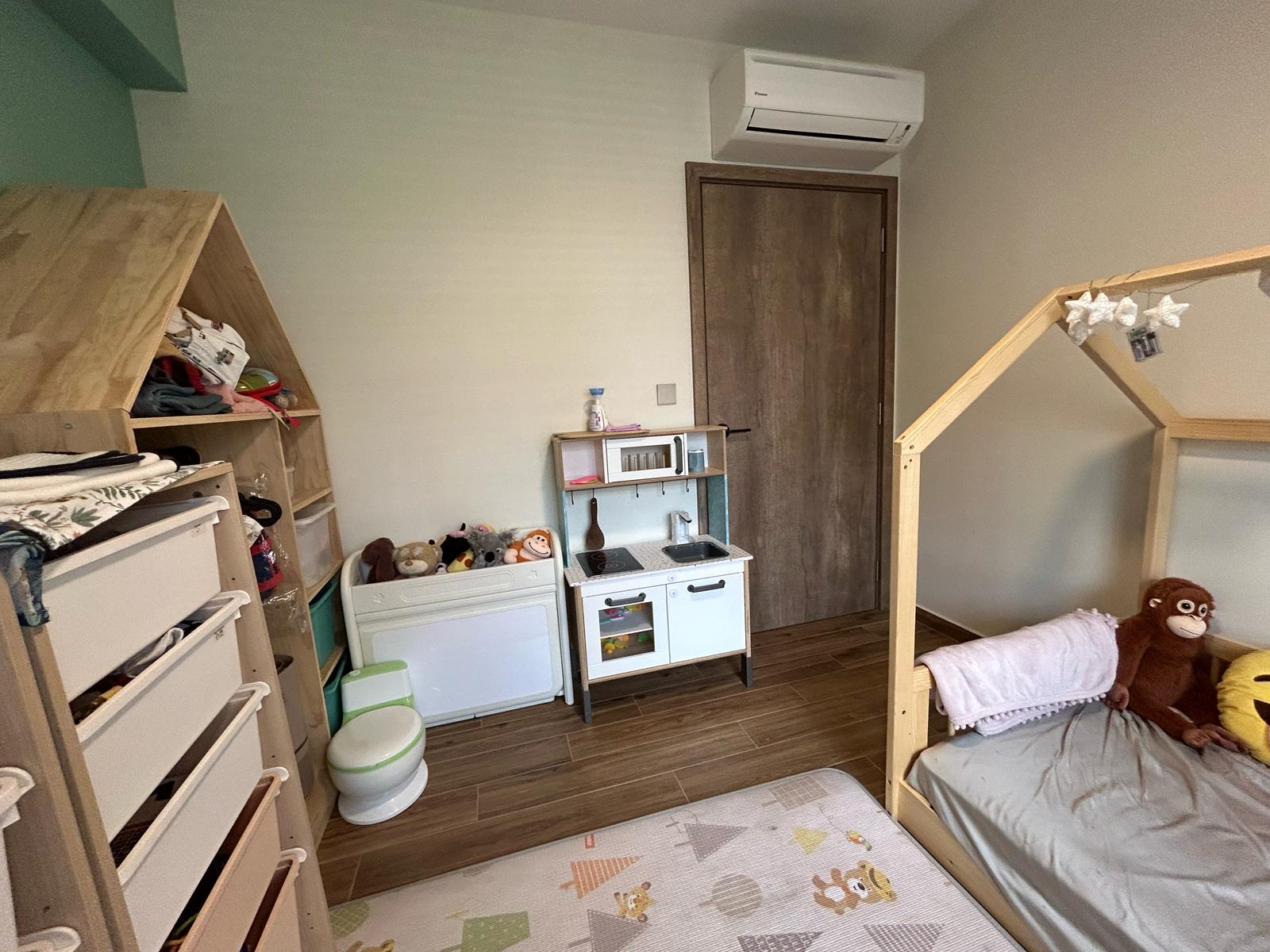 My son's room updated: Montessori concept