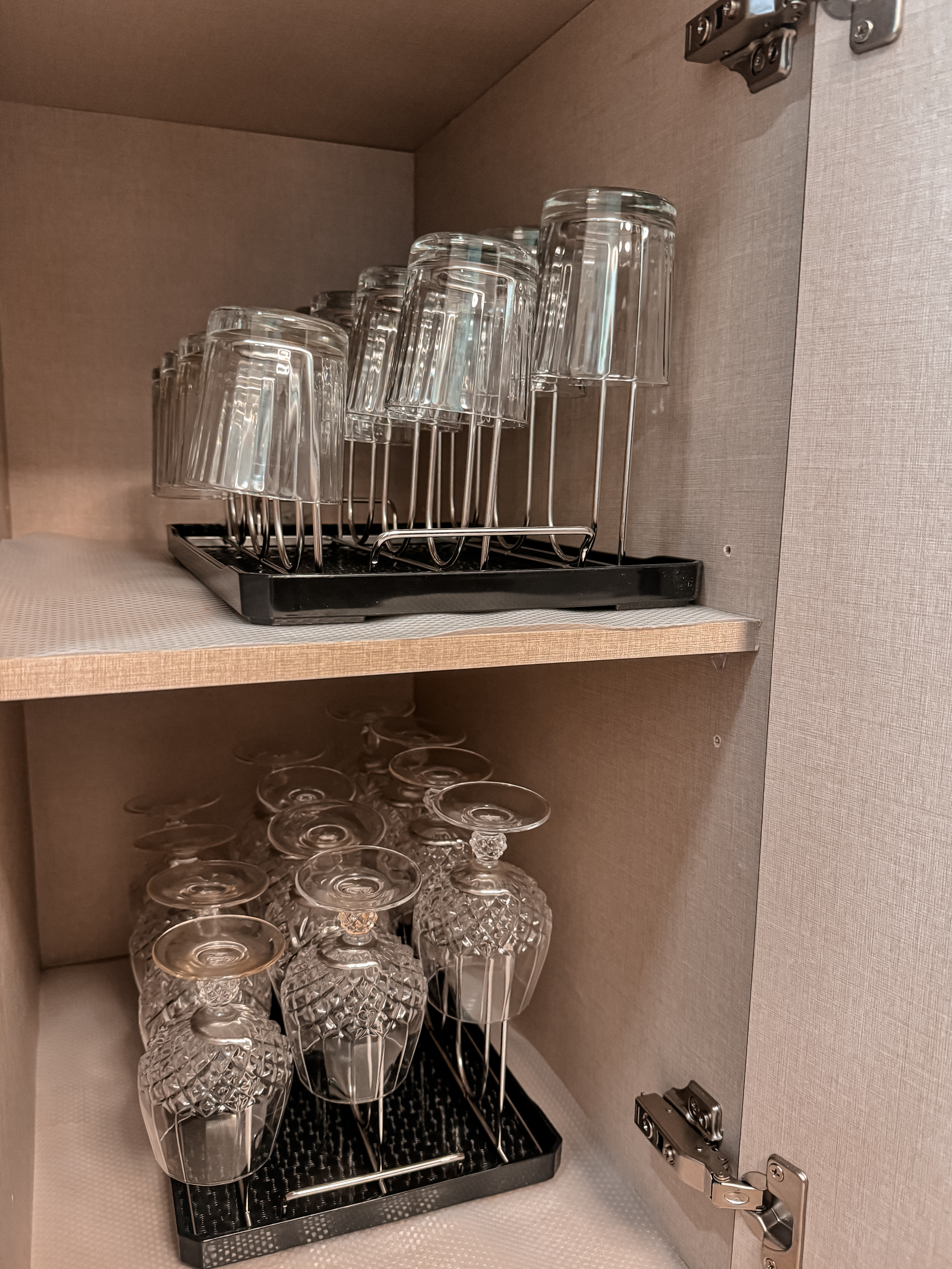 Drawer Goals & Hosting Hacks: How I Organised My Kitchen for Everyday