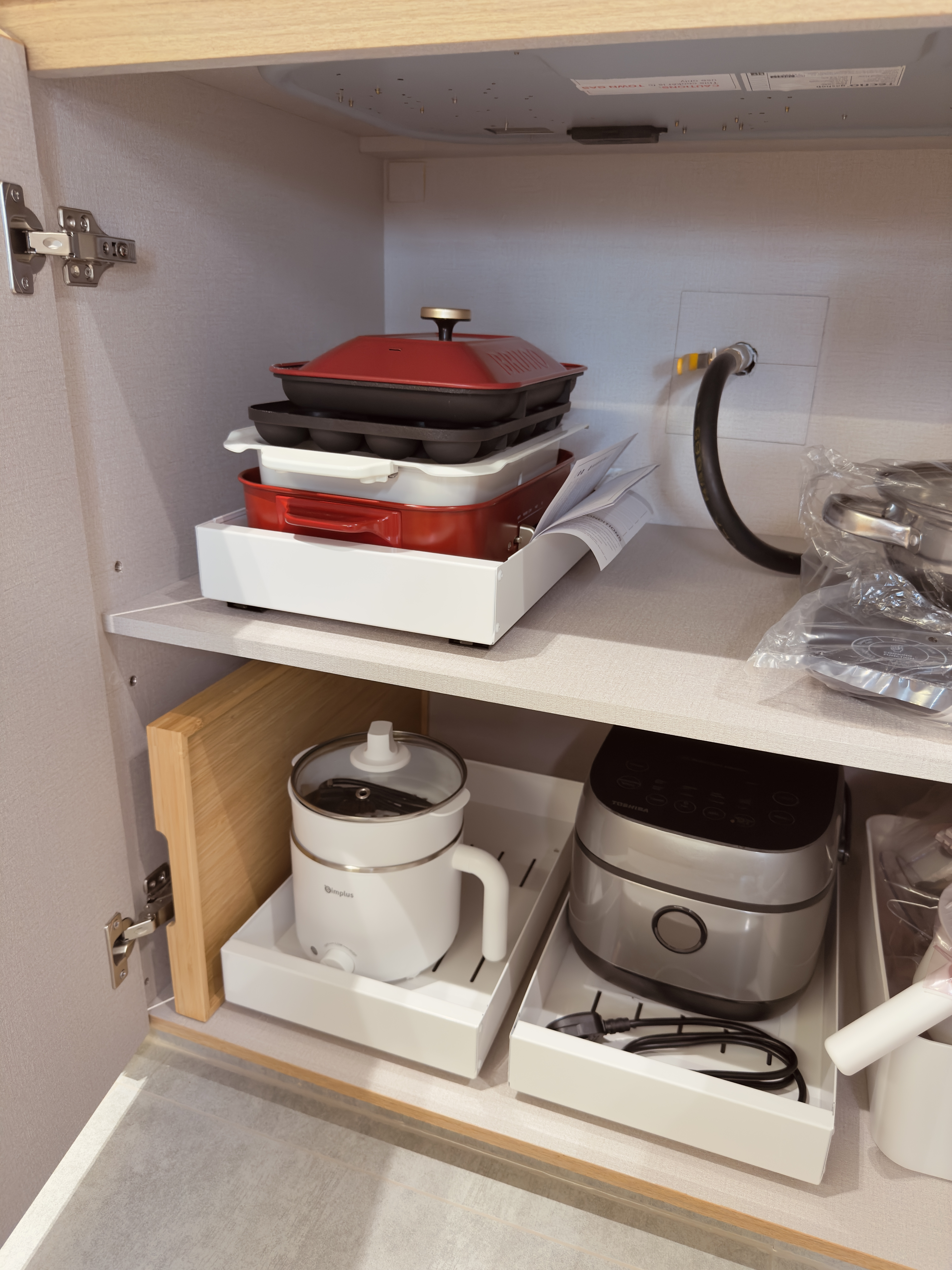 Out of sight, out of mind! Our kitchen organisational tips!