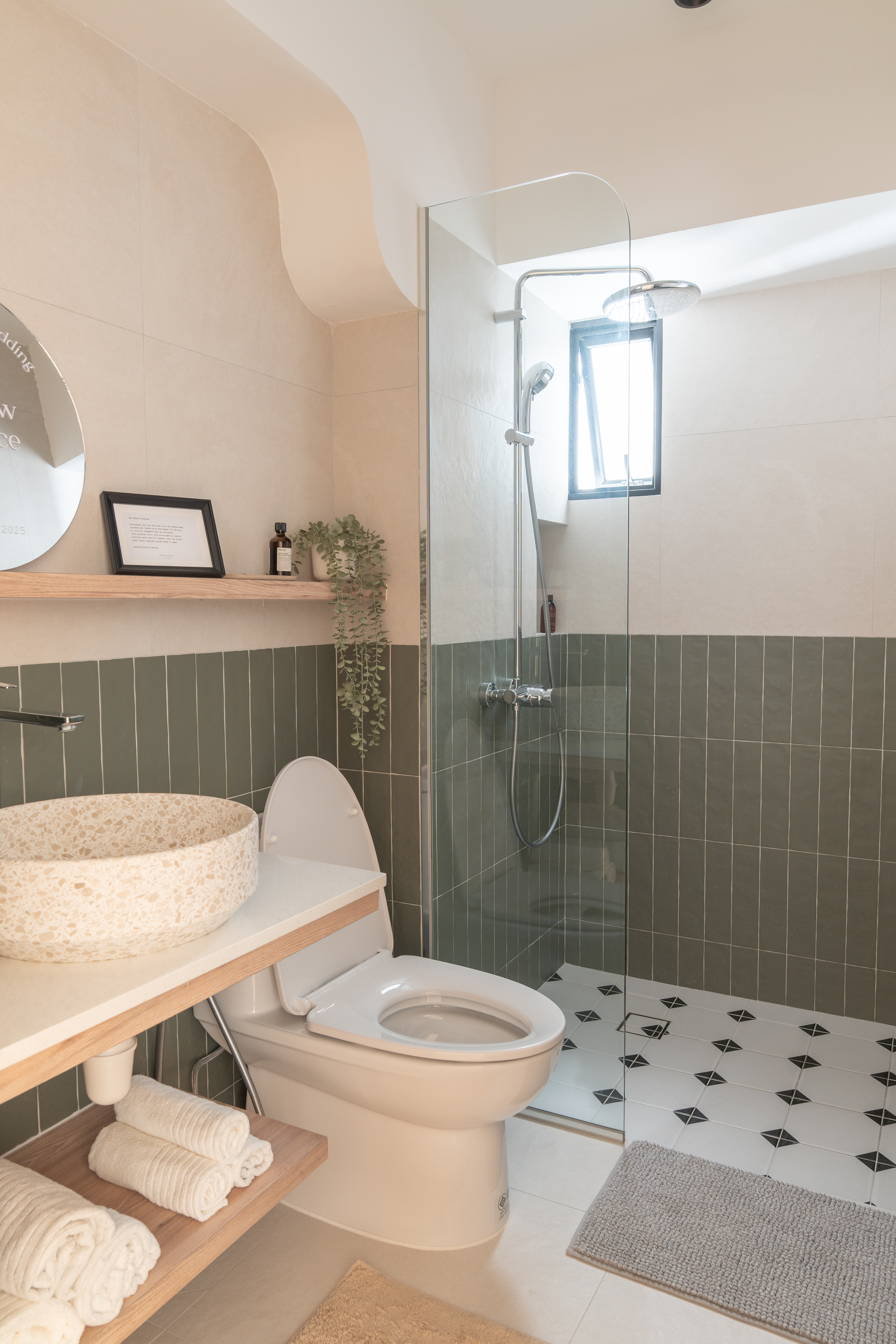 Home tour of our warm & cosy 5-rm resale flat inspired by local cafes!