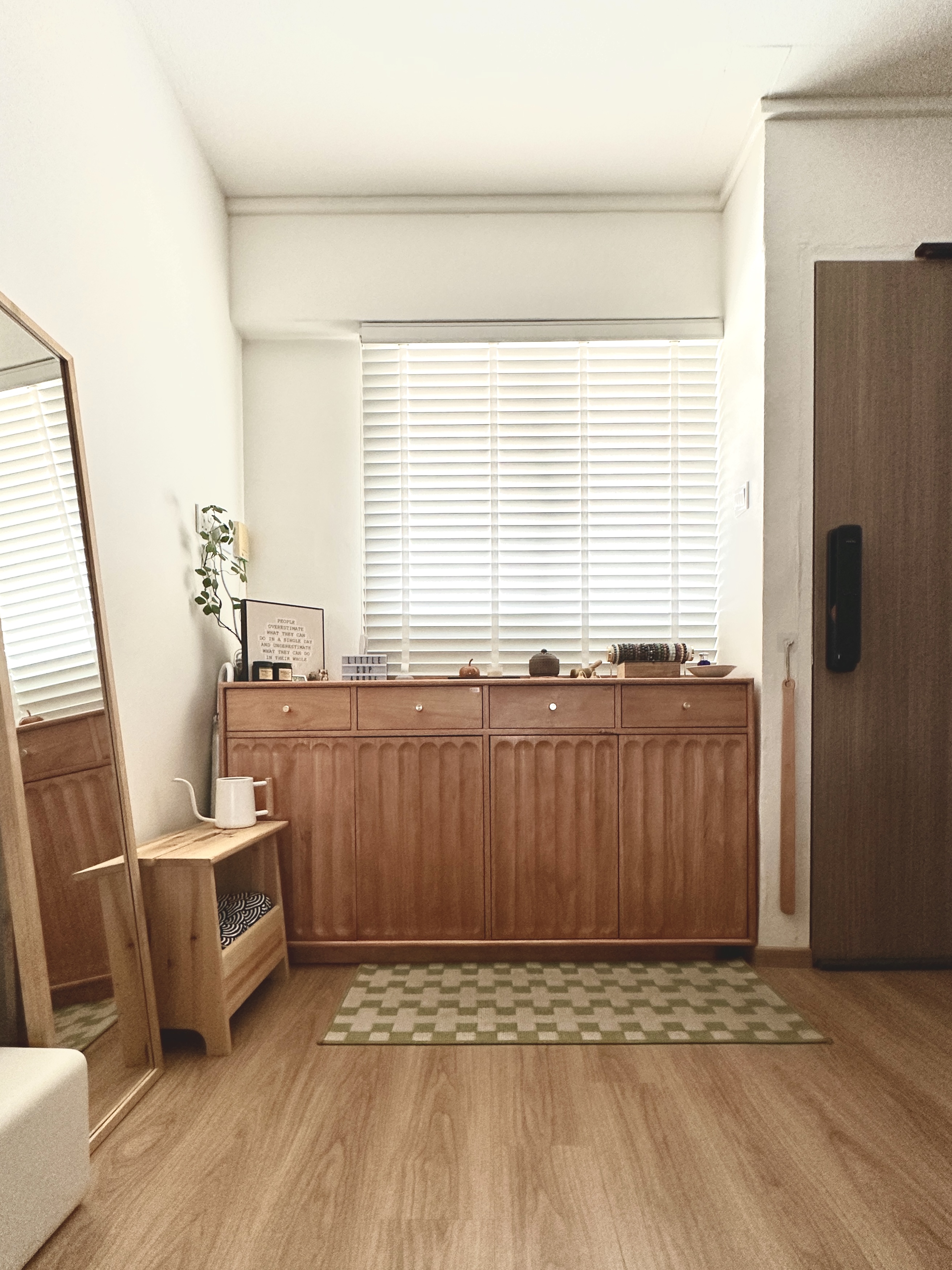 How to Create a Warm and Functional Japandi-Inspired Entryway