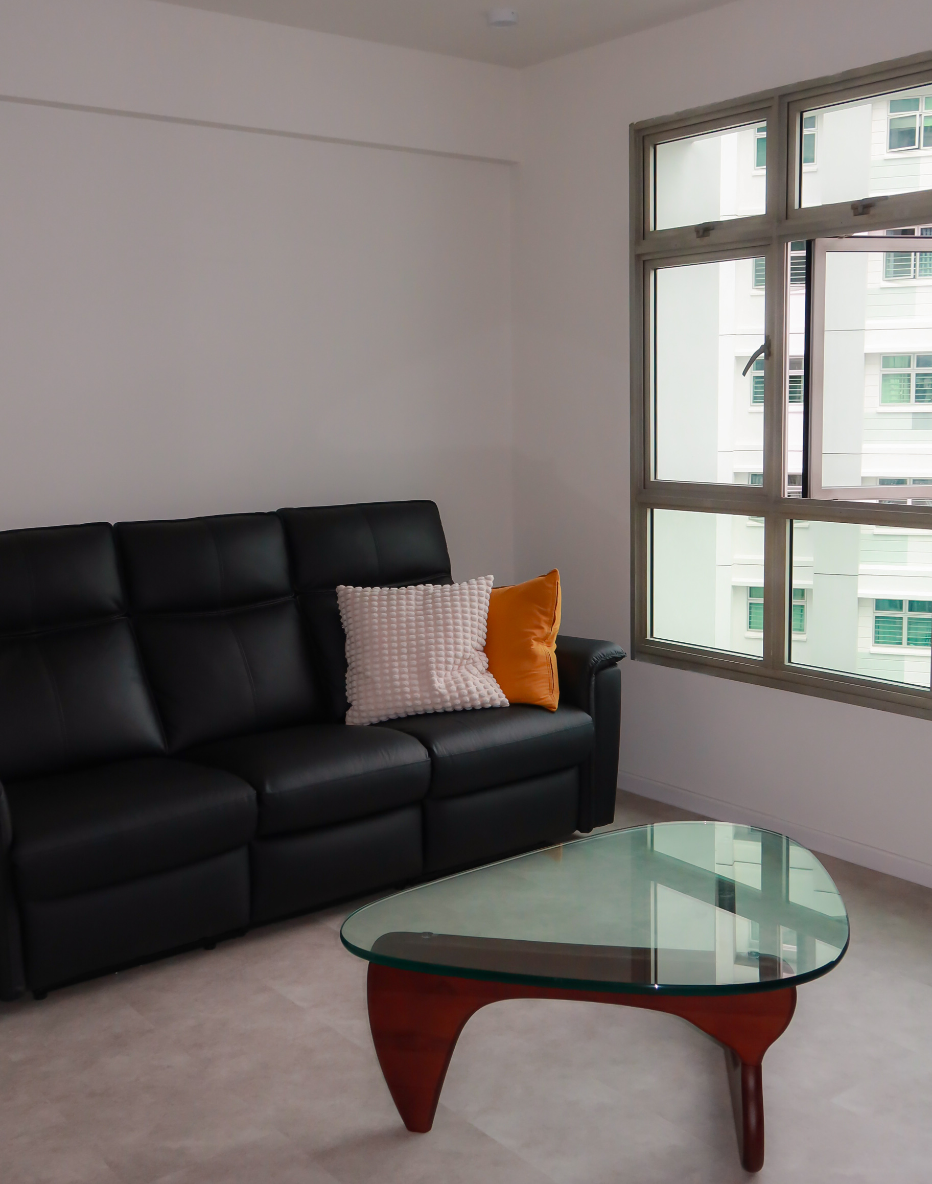 Our-Walnut-Home:-A-look-into-our-modern-contemporary-yet-cozy-home!-