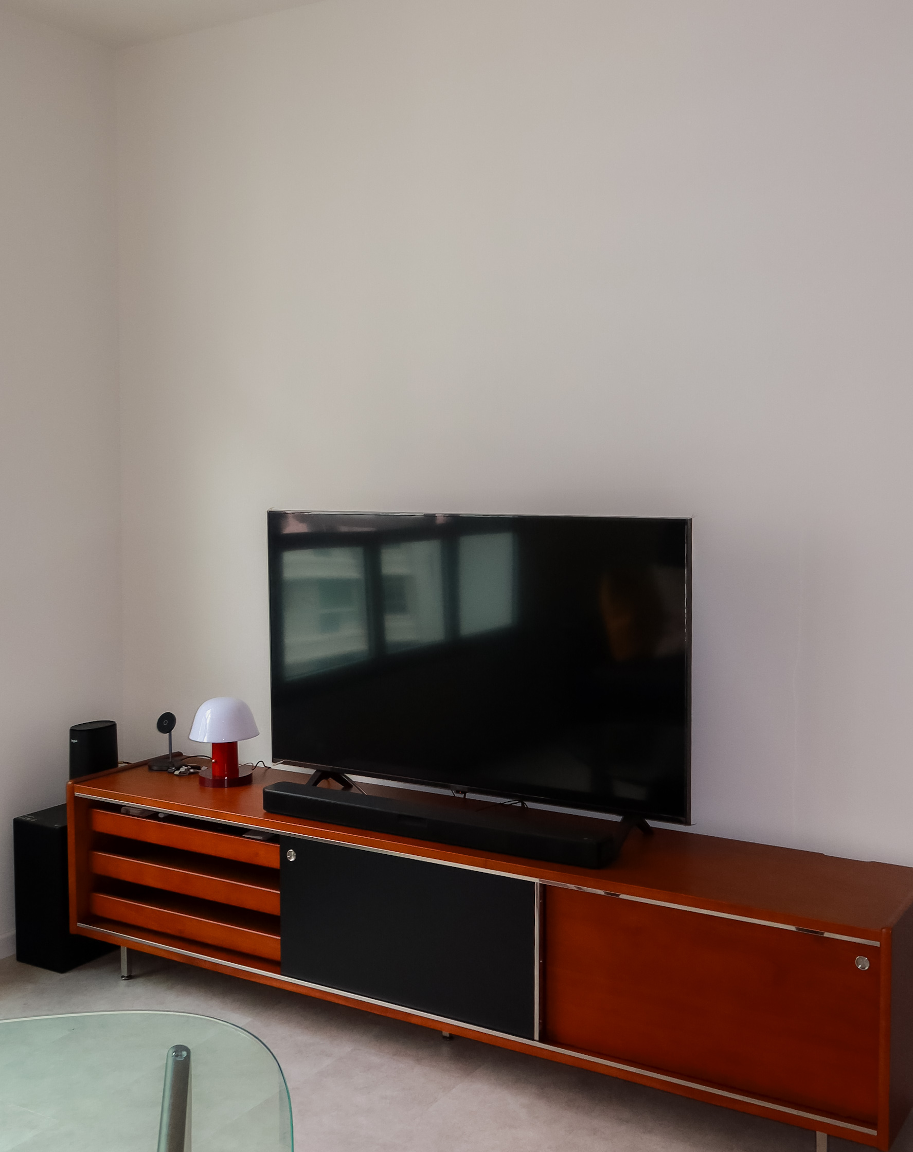 Our Walnut Home: A look into our modern contemporary yet cozy home!