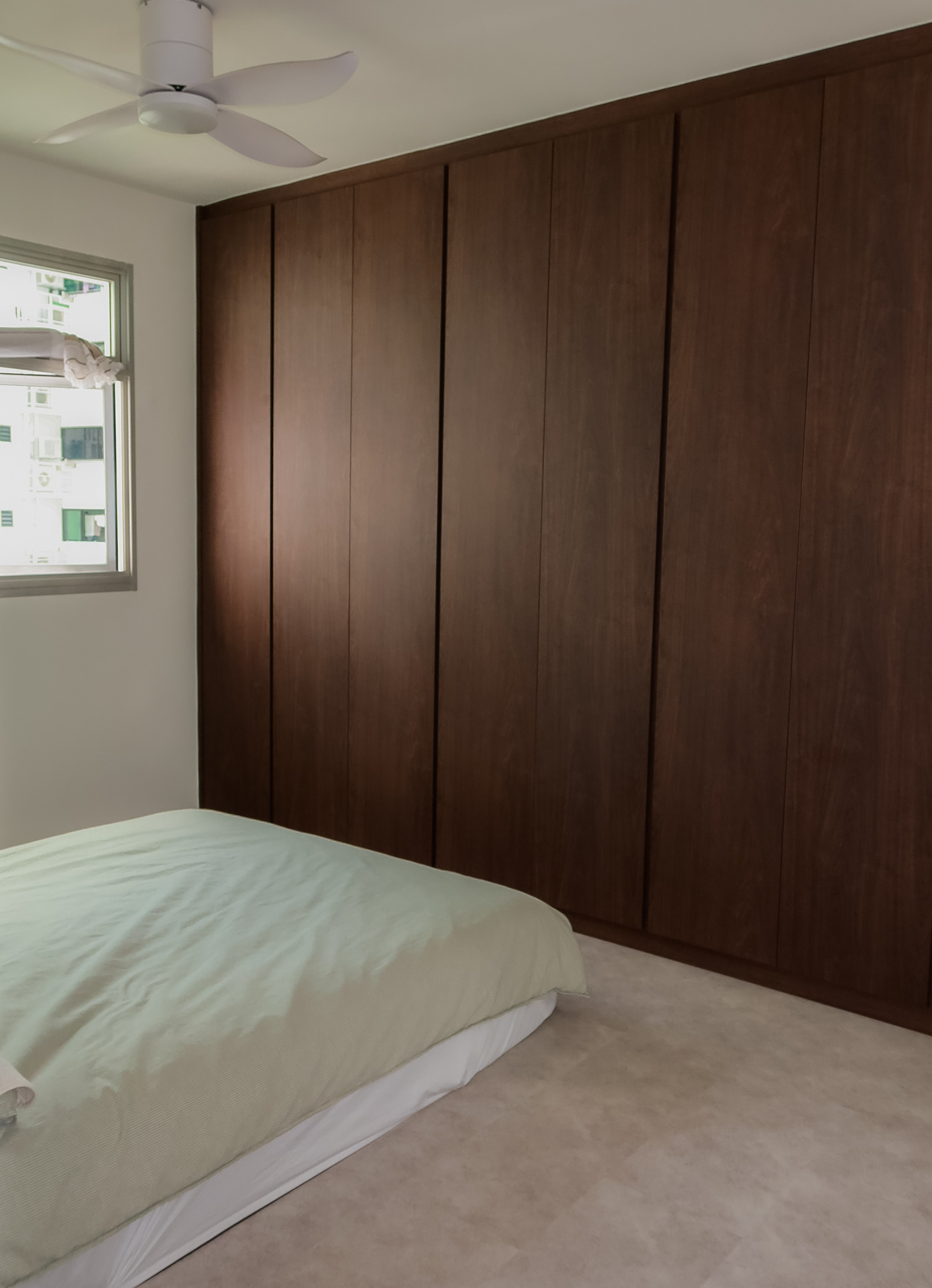 Our Walnut Home: A look into our modern contemporary yet cozy home!