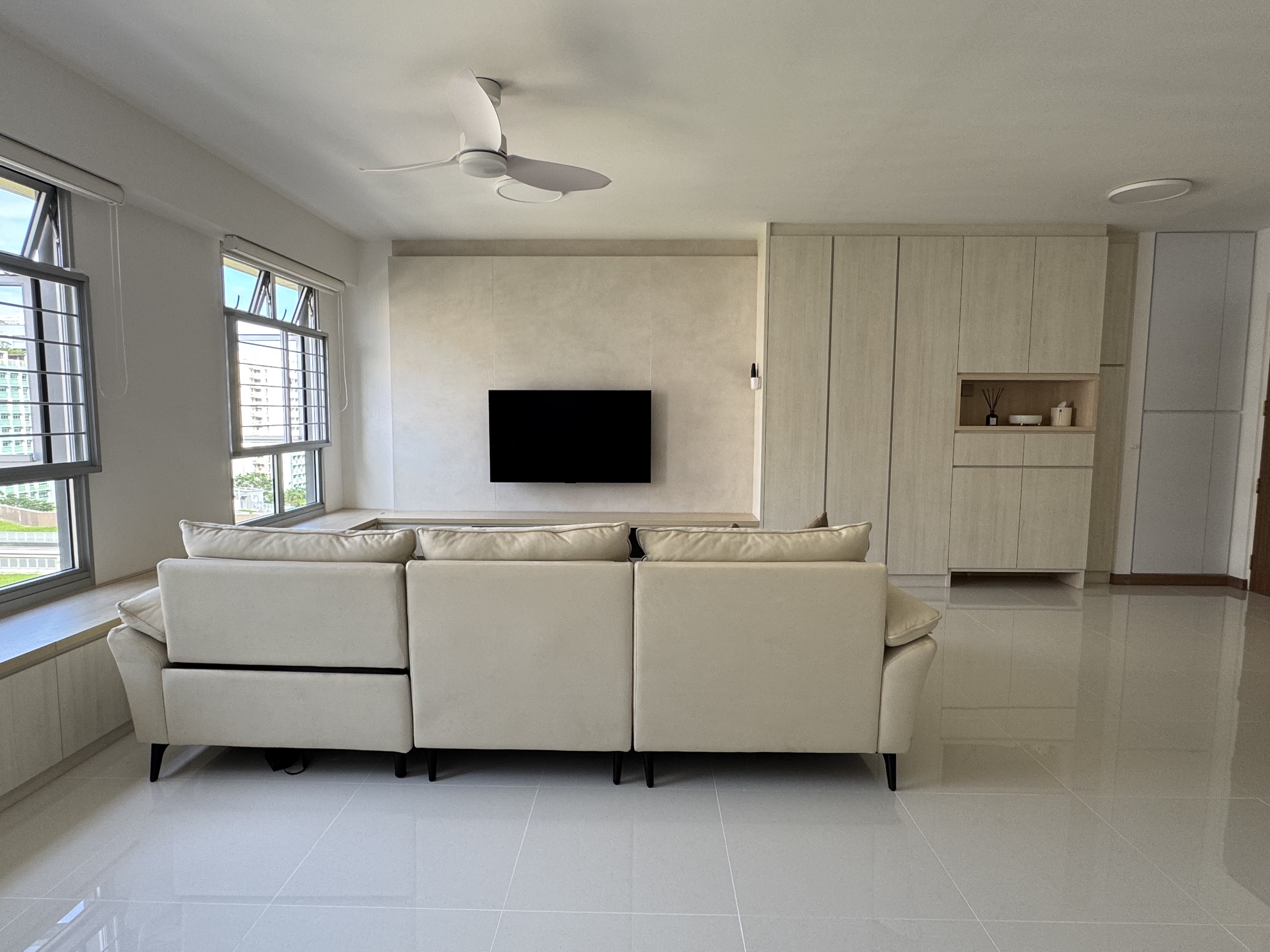 Workflow-based, minimalist-inspired and functional 5-room BTO.