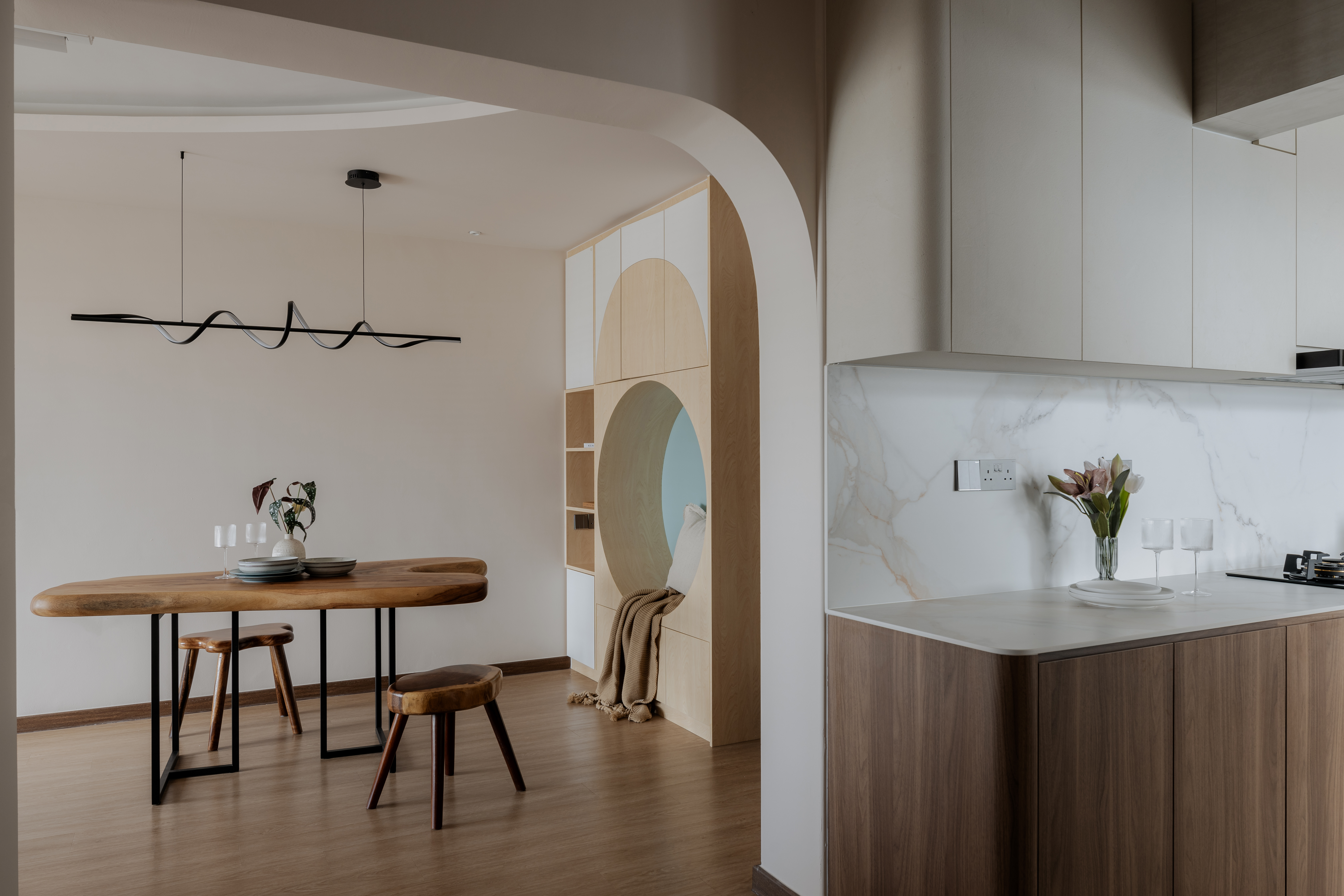 home tour: modern Scandinavian BTO with lots of curve deets in Tamp