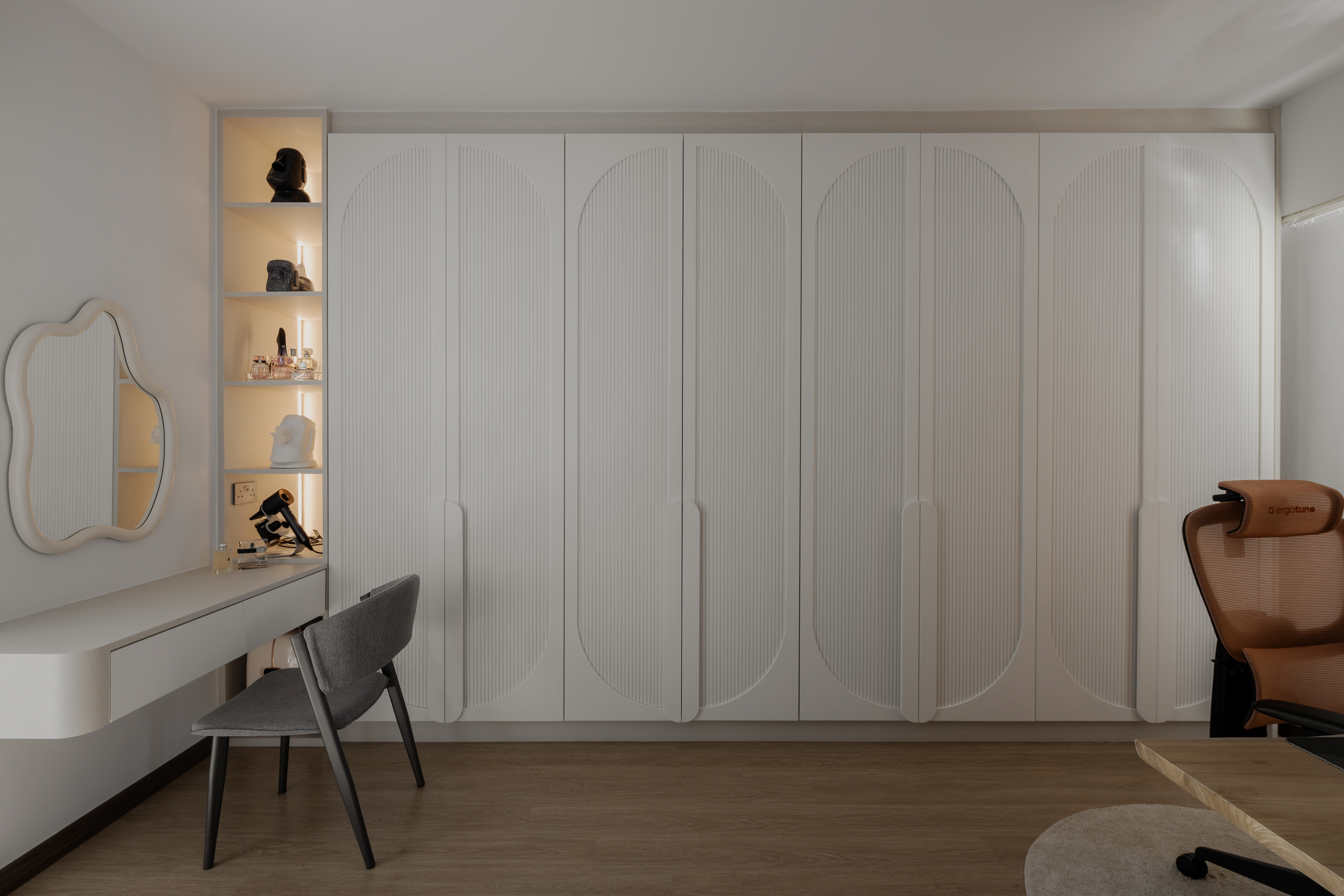 home tour: modern Scandinavian BTO with lots of curve deets in Tamp