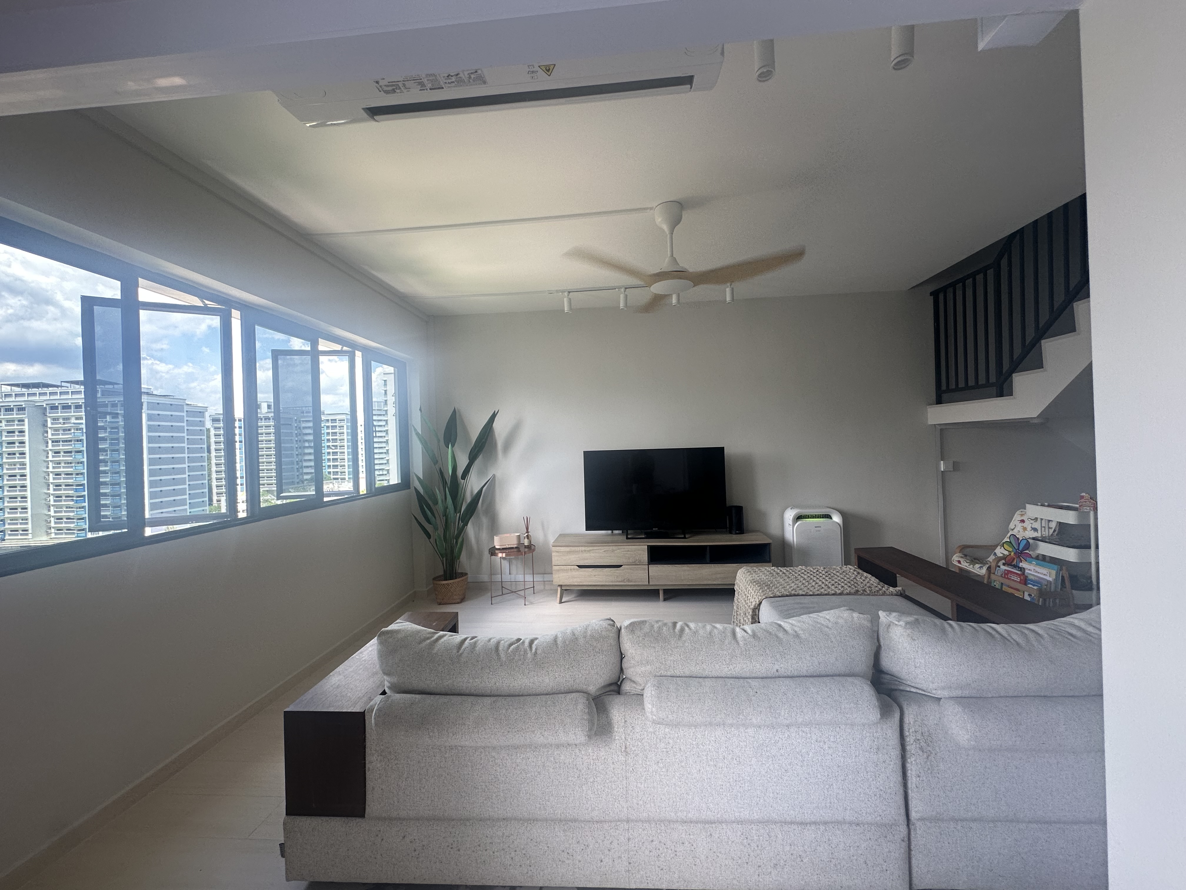 Light & Life: A Family-Friendly Living Room with Style & Space to Grow