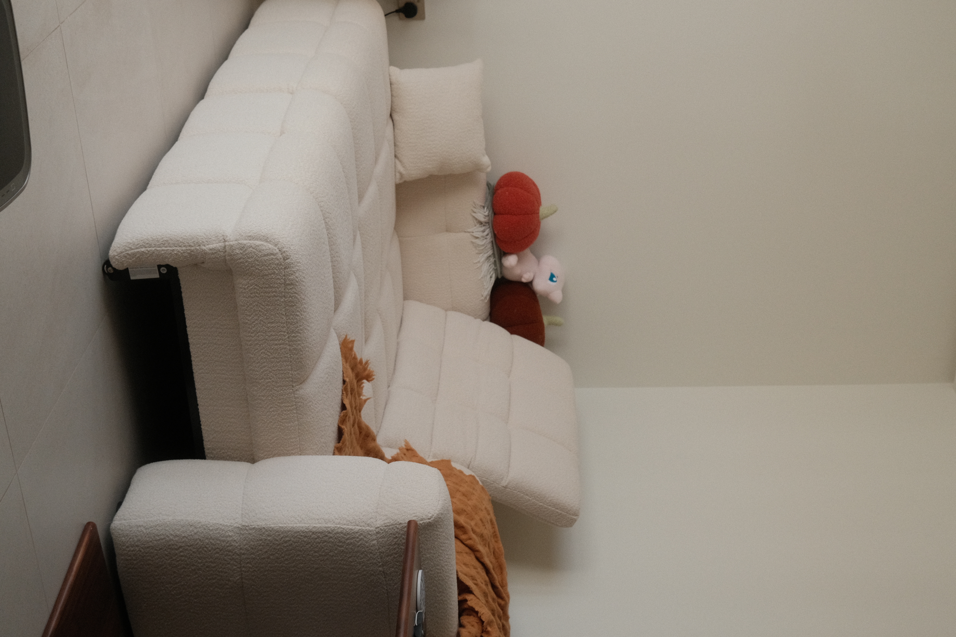 From Cosy Living Room to Home Cinema - A homebody’s dream 💭