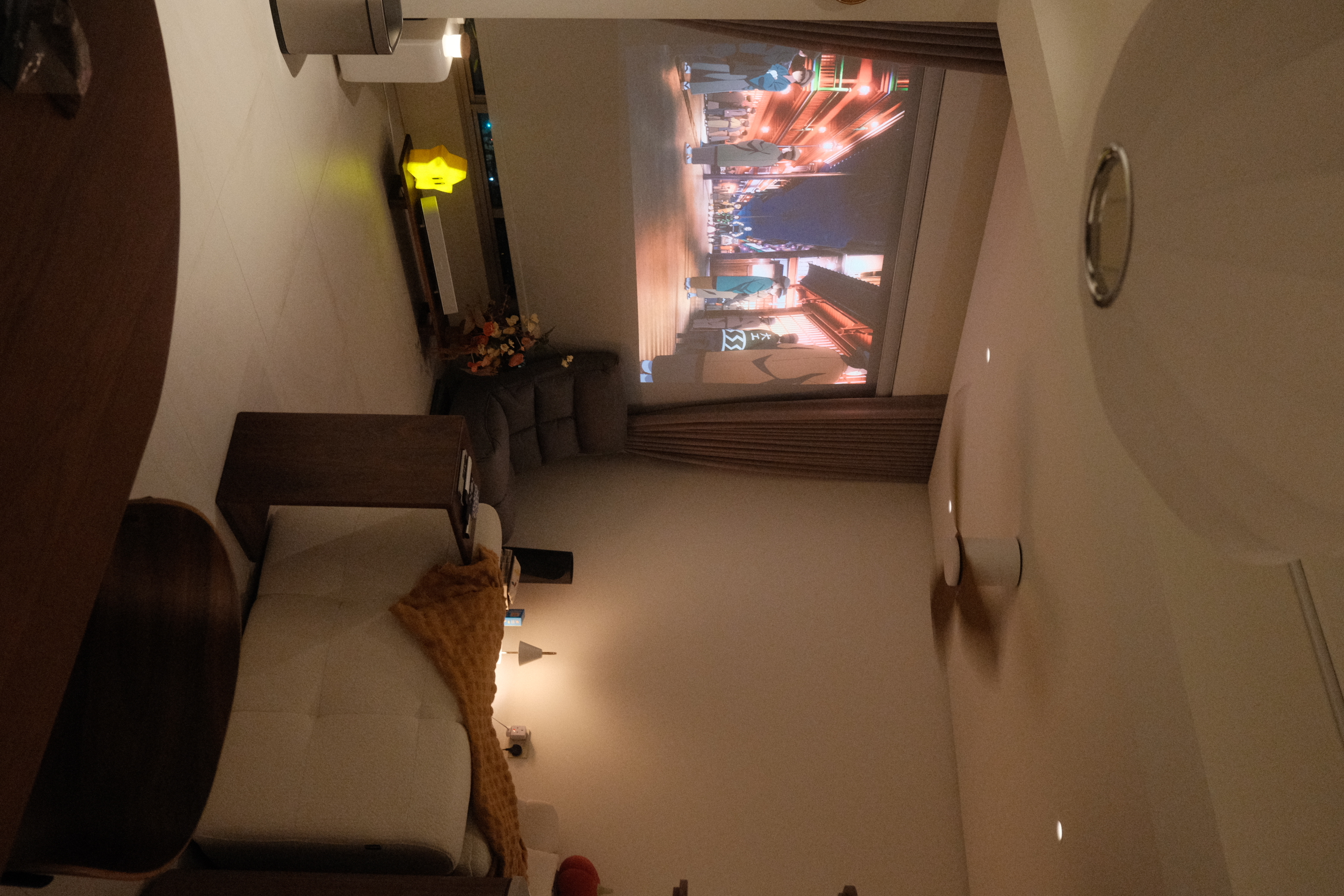 From Cosy Living Room to Home Cinema - A homebody’s dream 💭