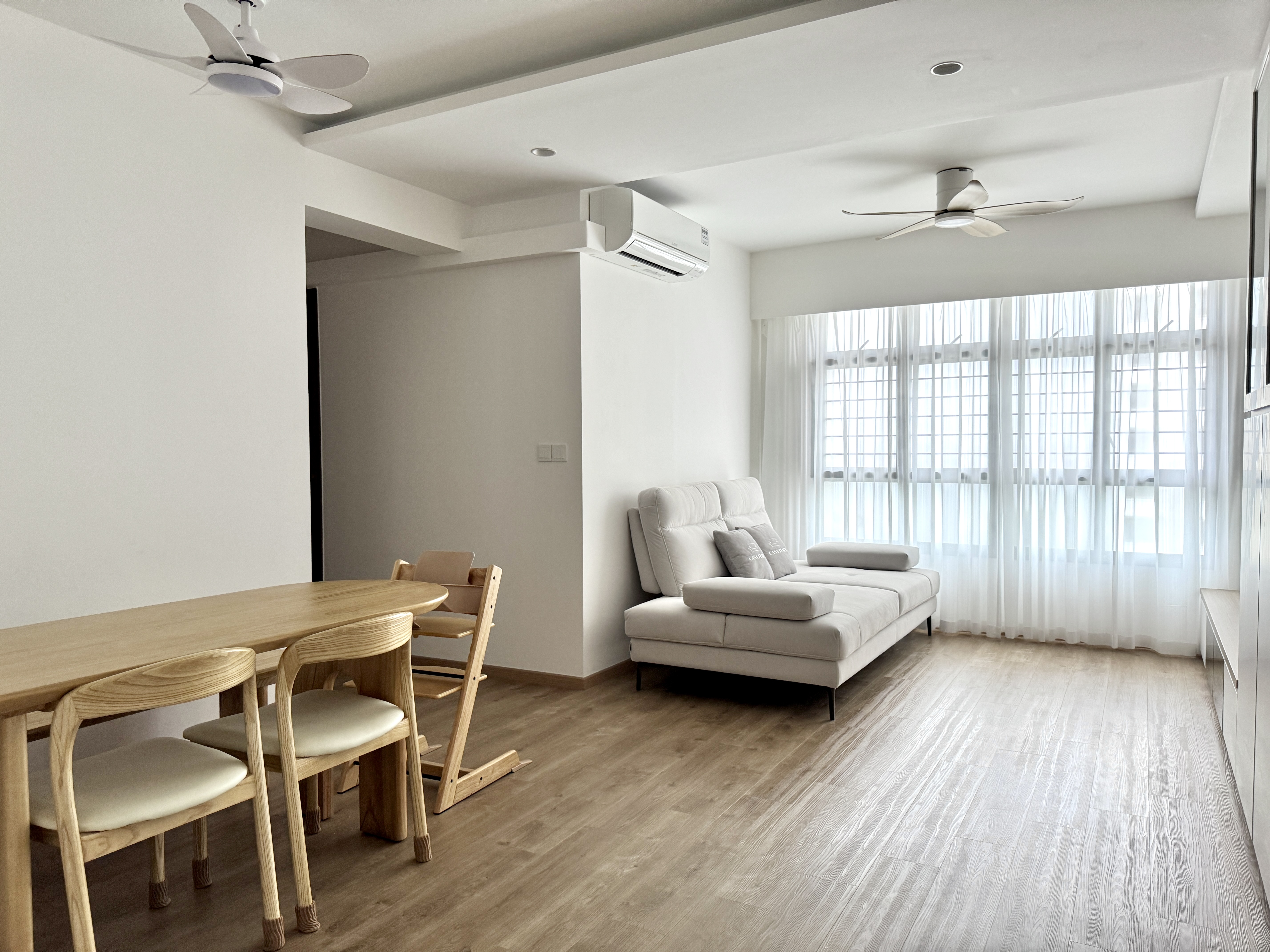 A glimpse inside our cosy little nest, tucked away in the Northeast ✨